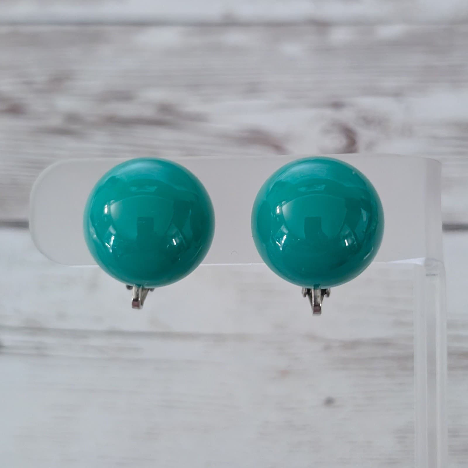 Vintage Clip On Earrings Unusual Shade of Retro Green 0.75"