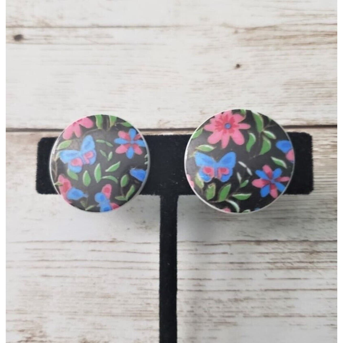 Vintage Clip On Earrings - Circle with Pink & Blue Flowers 1"