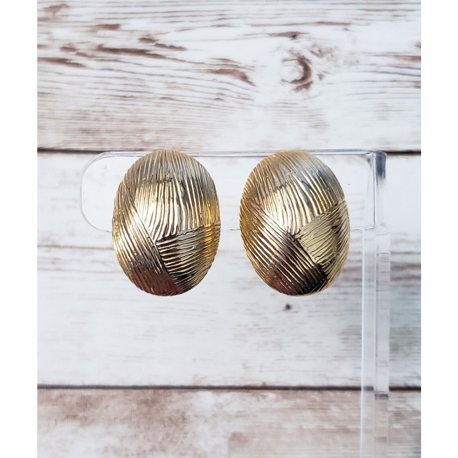 Vintage Clip On Earrings - Gold Tone Line Pattern Oval 1 & 1/8"