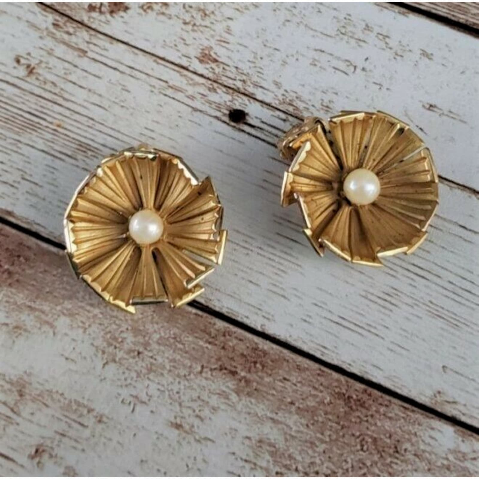 Vintage Clip On Earrings Squared Petal Flower with Faux Pearl Center
