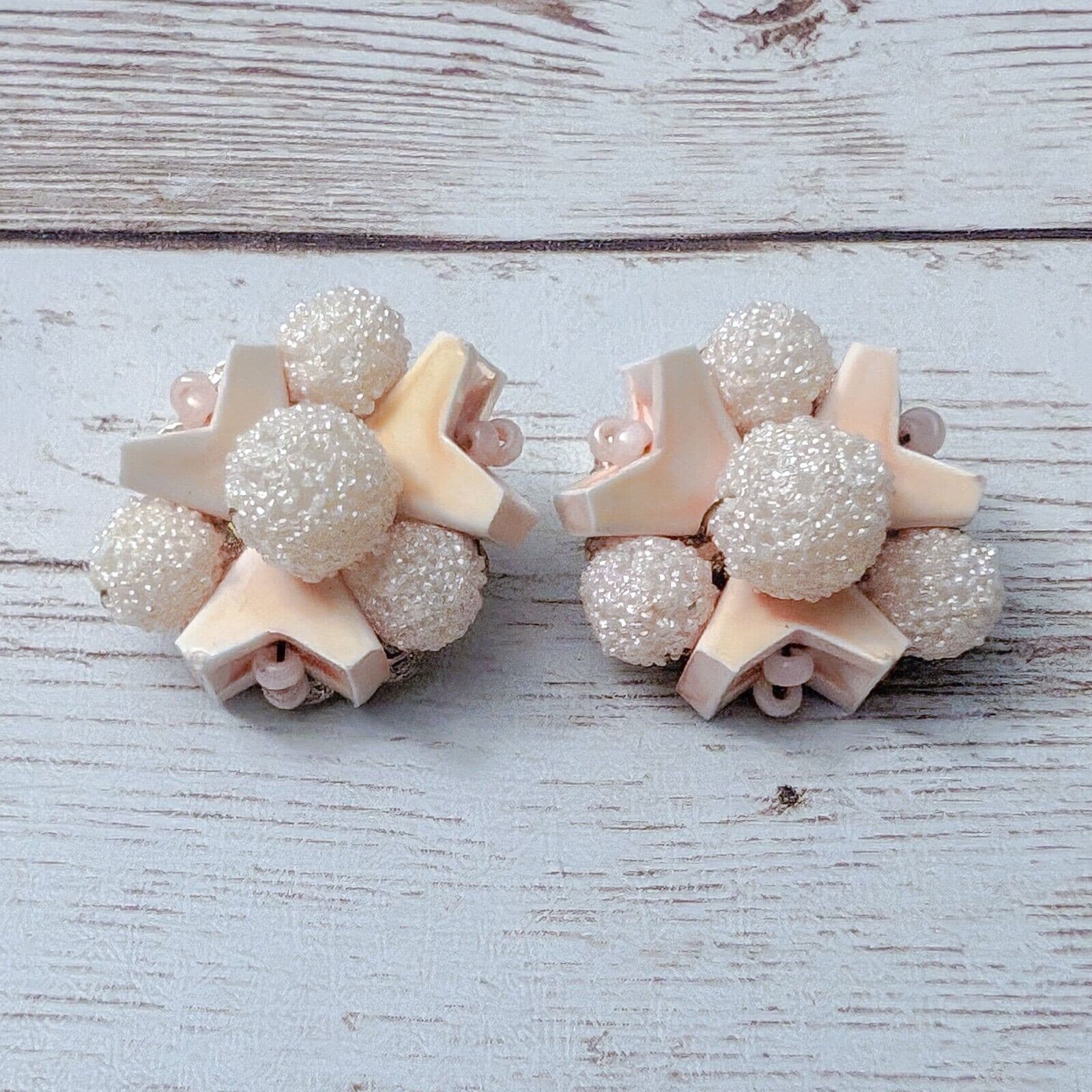 Vintage Clip On Earrings Light Peach Tone Unusual Cluster 7/8"