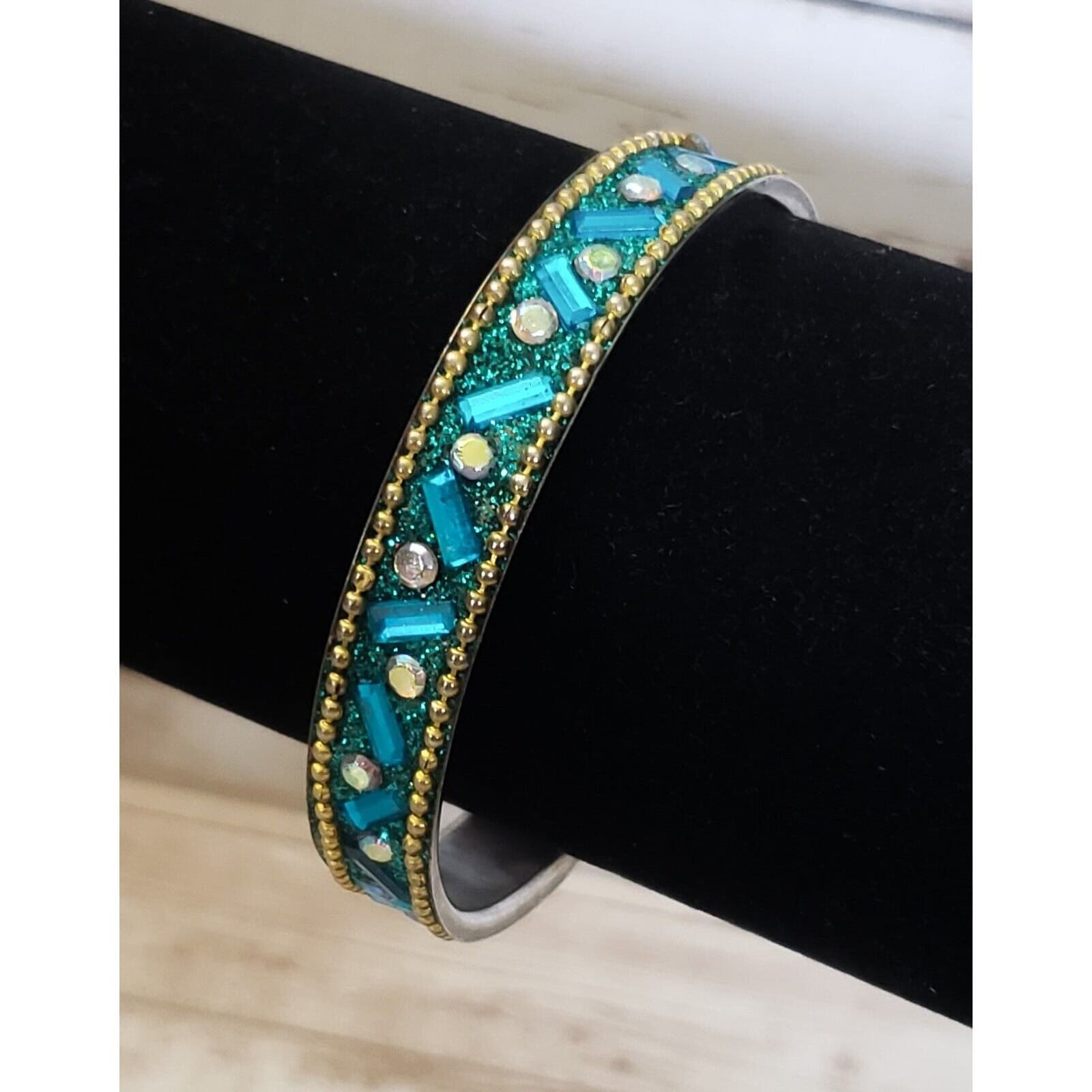Vintage Bracelet / Bangle Bright Blue Glitter Bangle 7"