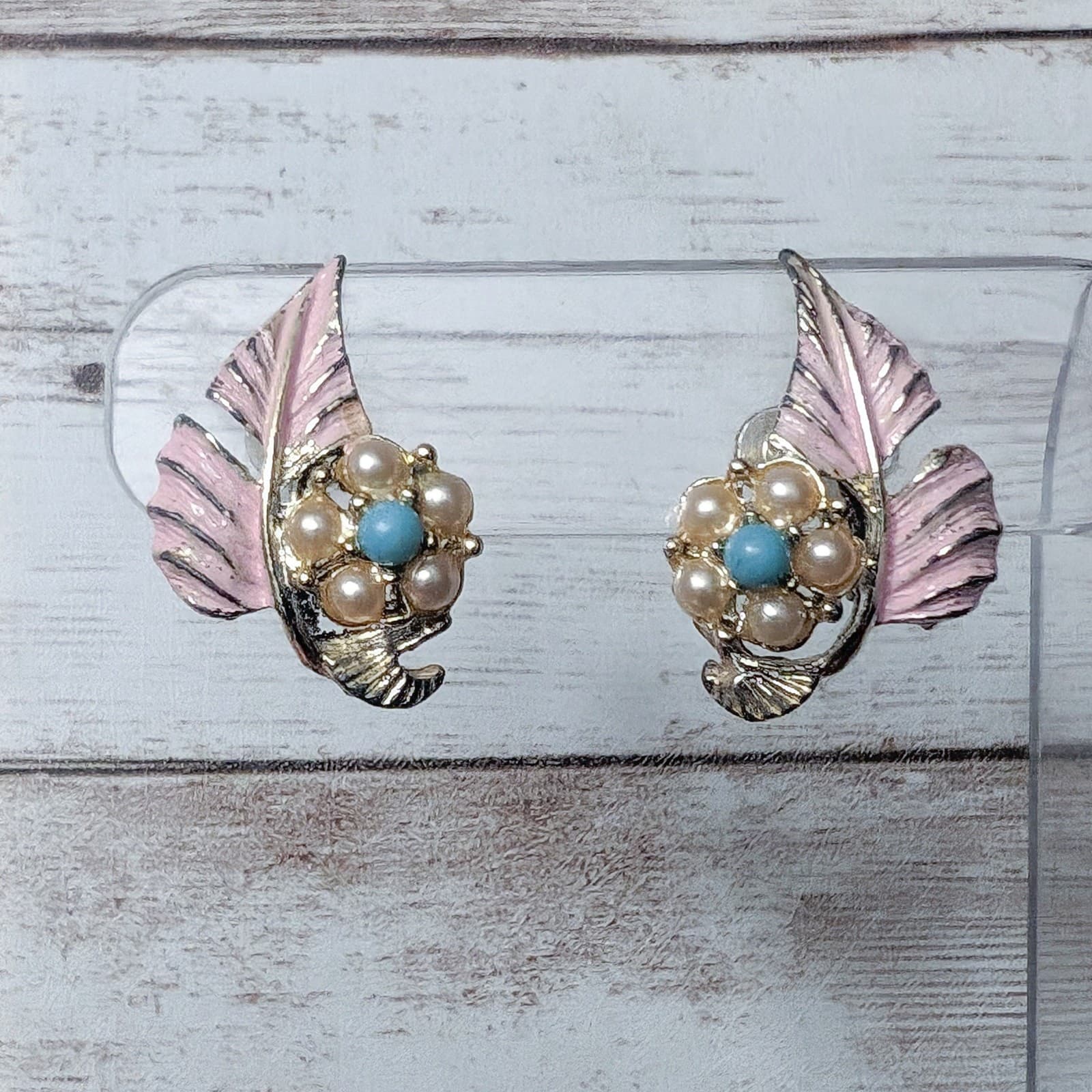 Vintage Screw Back Earrings - Pink Leaf with Cream & Turquoise Tone Accents