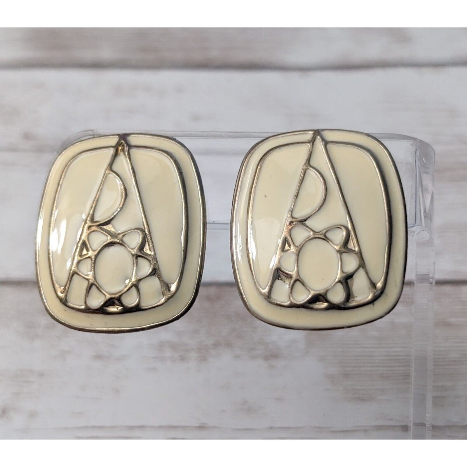 Vintage Clip On Earrings - 1.25" Cream Unusual Geometric