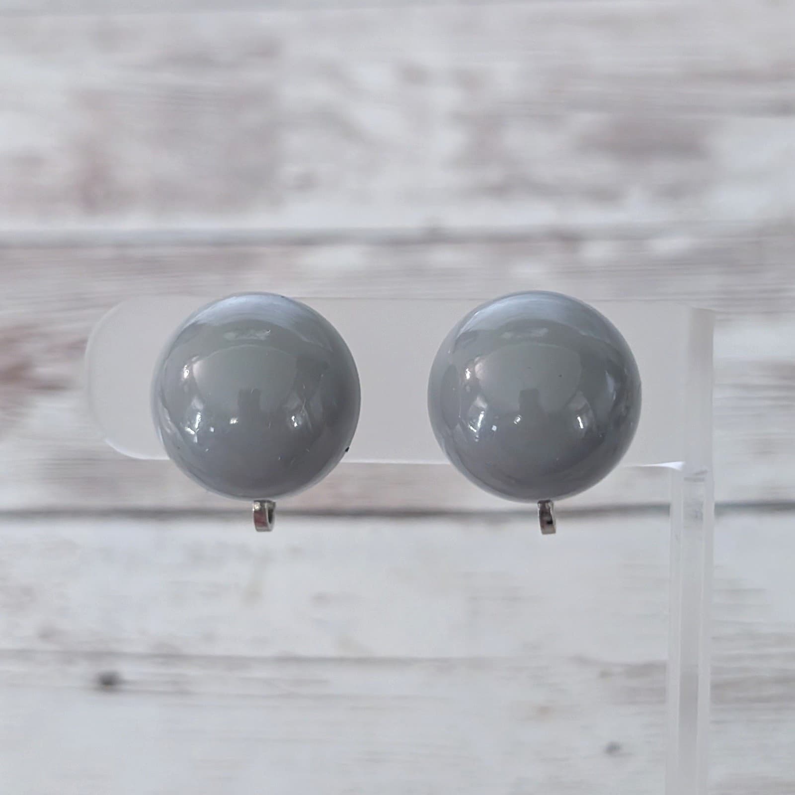 Vintage Clip On Earrings Slightly Over 0.75" Grey Retro Earrings