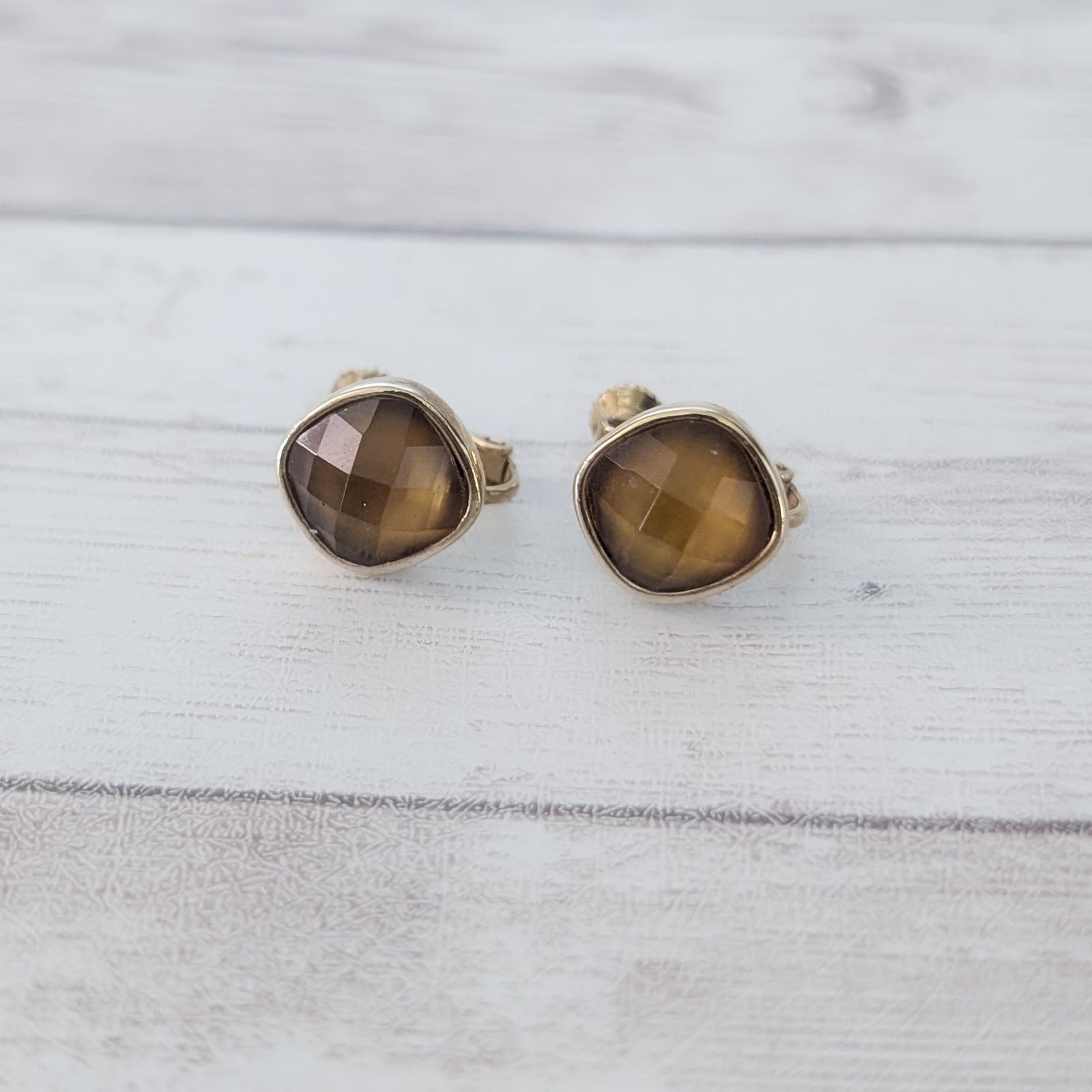 Vintage Clip On Earrings Unusual Color Faceted Gem 0.5"