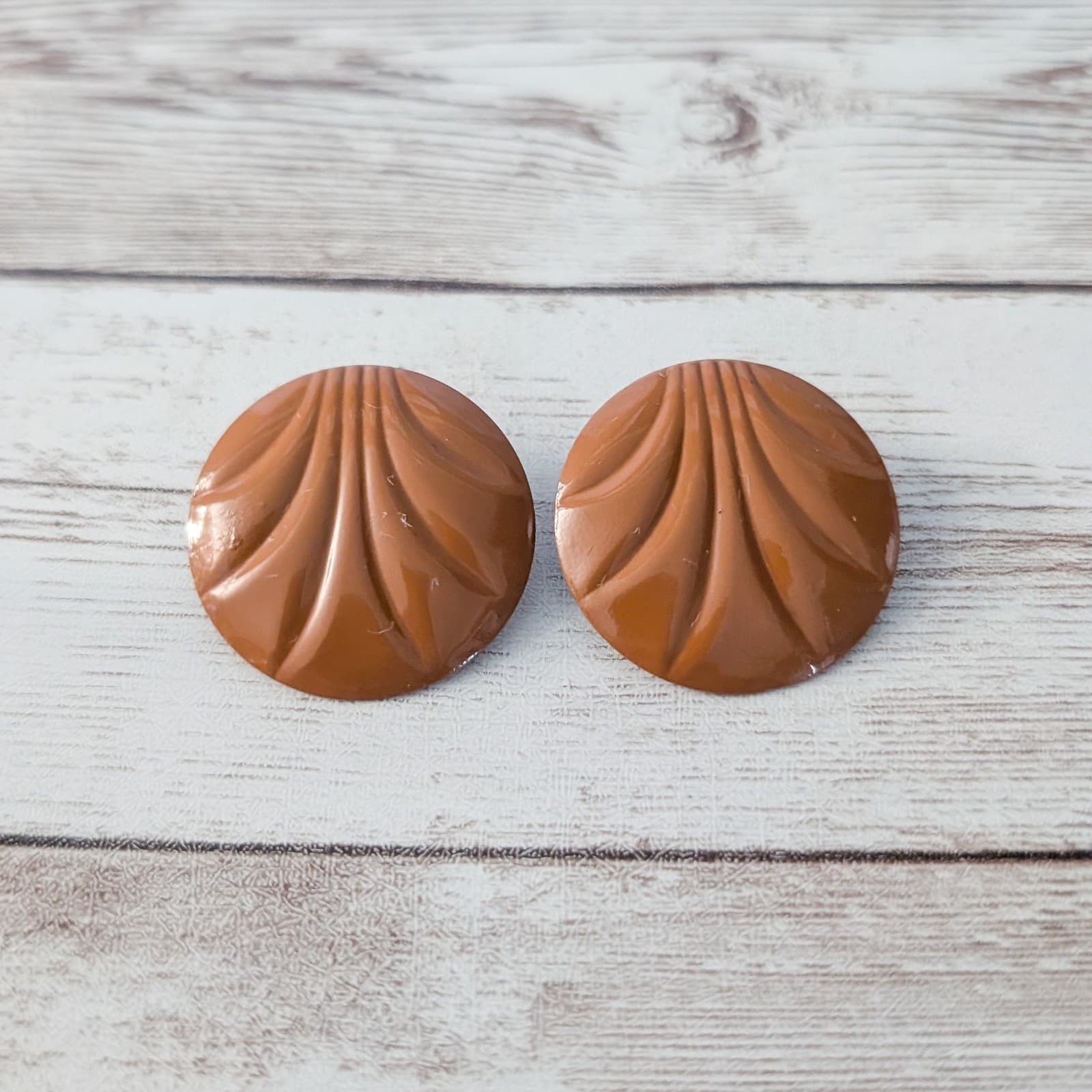 Vintage Stud Earrings Retro Circle 1 & 1/8"