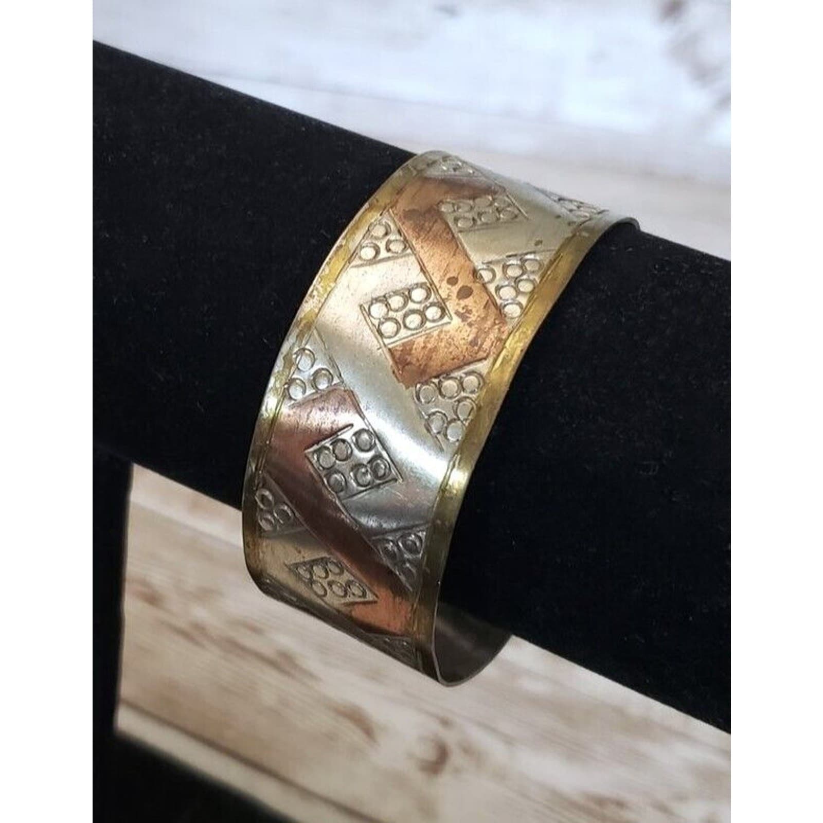 Vintage Cuff Bracelet Multi Tone Zig Zag Design