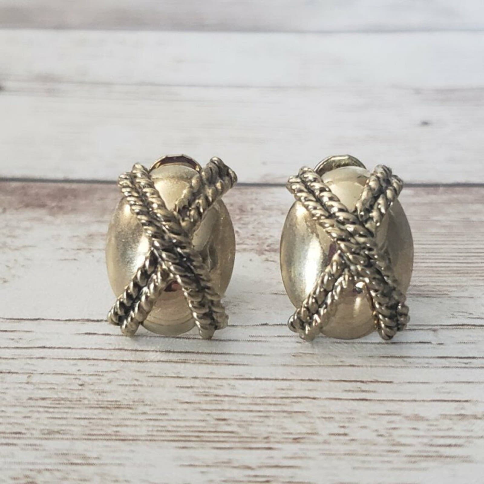 Vintage Napier Clip On Earrings - Oval with Woven Kiss Gold Tone