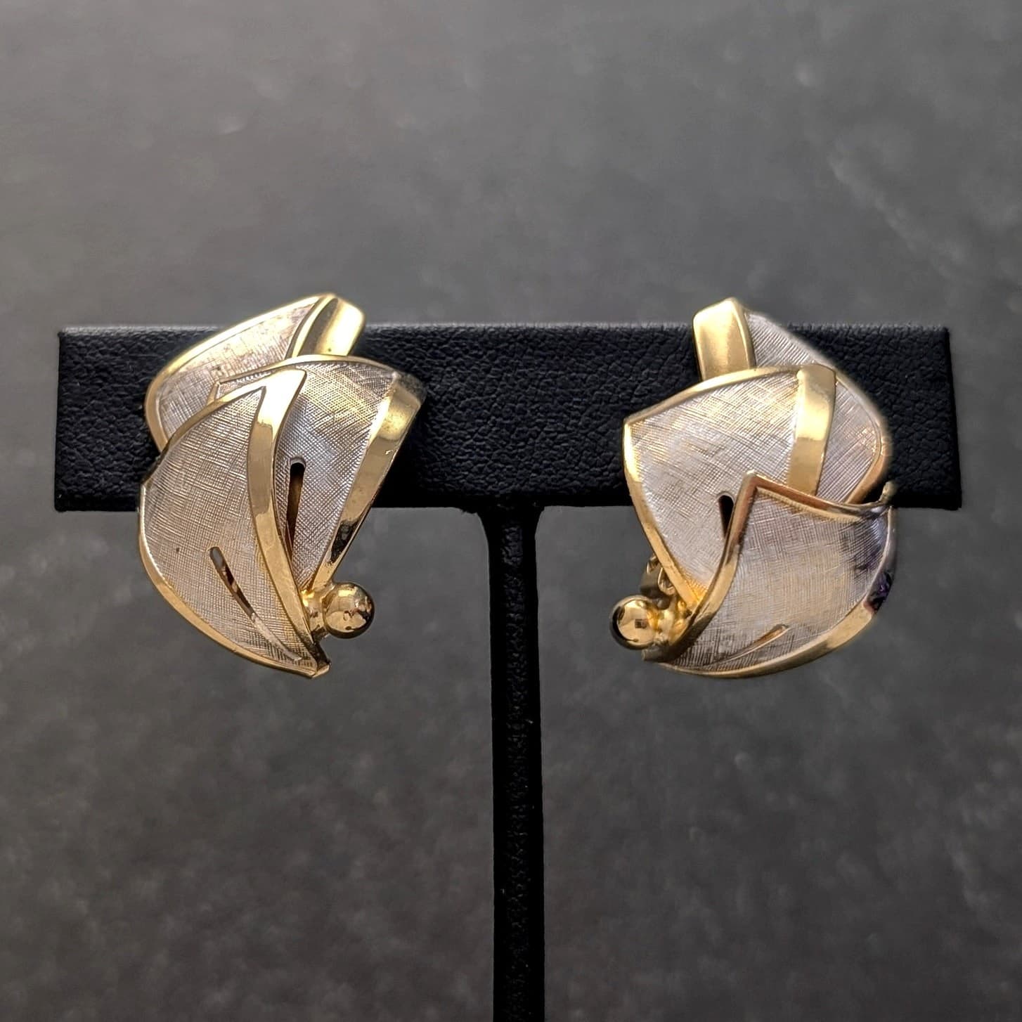 Vintage Clip On Earrings Silver Tone And Gold Tone Stylish Statement Glam