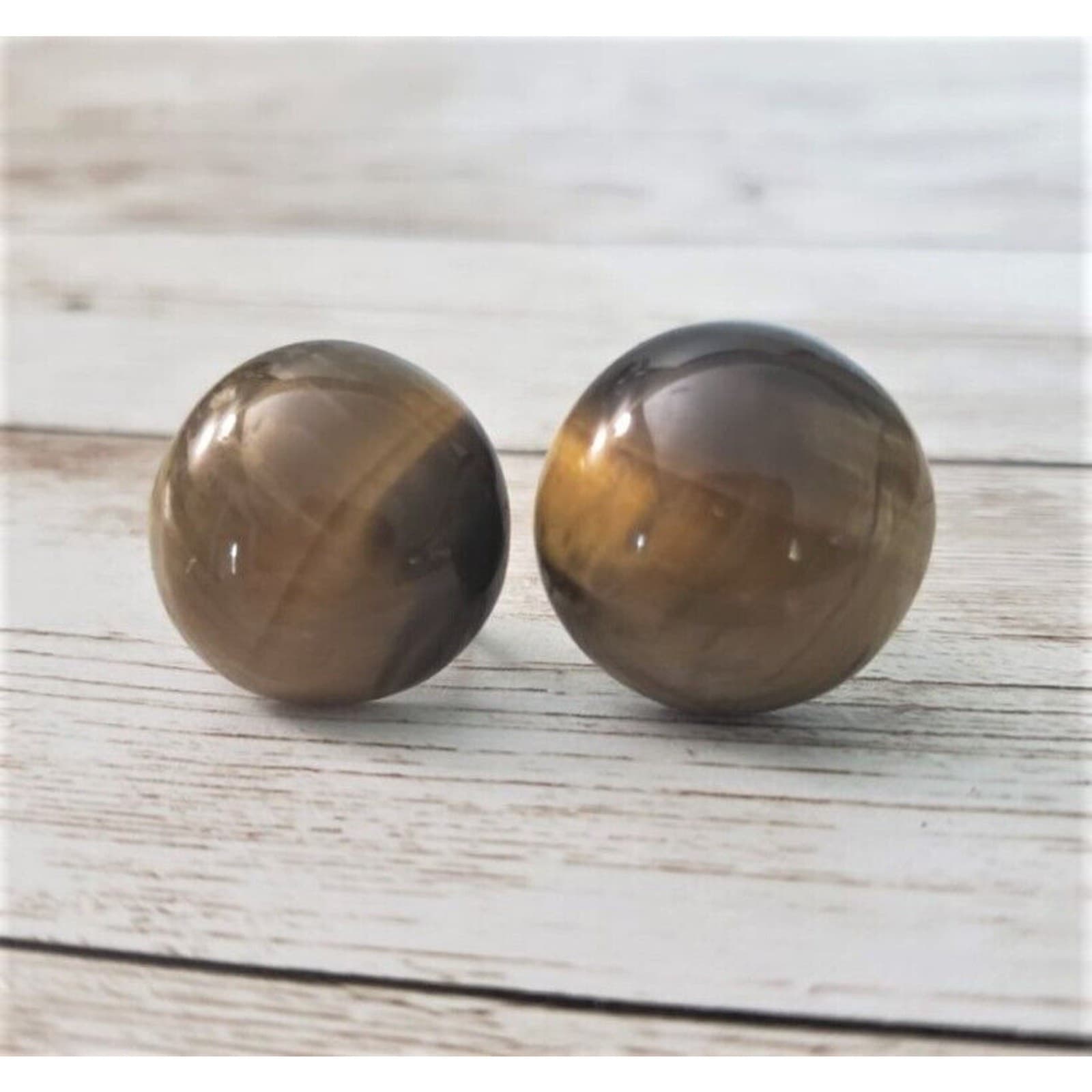 Vintage Screw On Earrings - Brown Possibly Tigers Eye? Domed Circle
