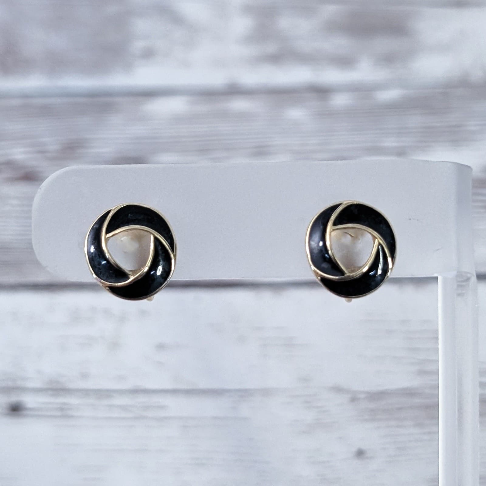 Vintage Trifari Clip On Earrings Dainty Black & Gold Tone