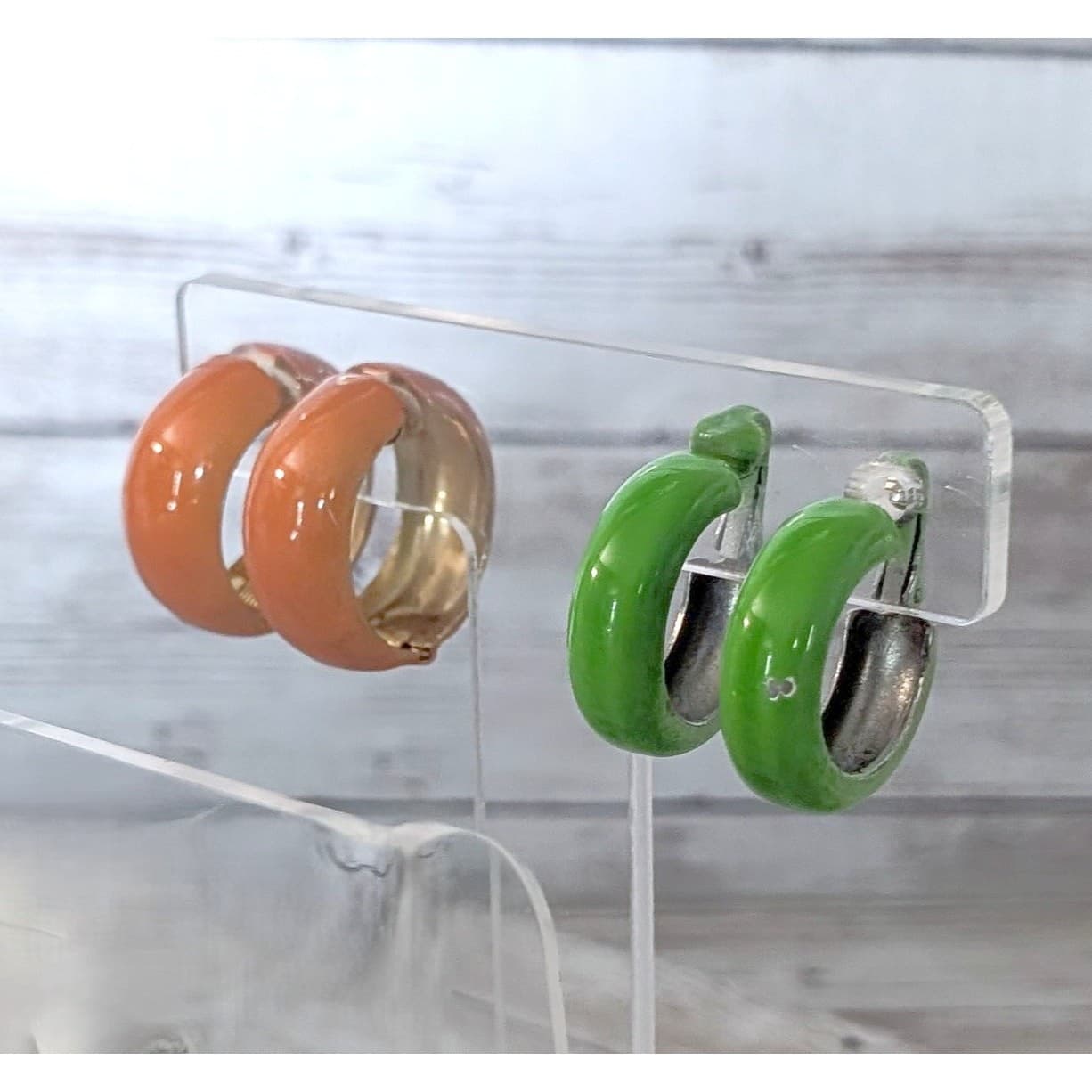 Vintage Clip On Earrings - Bundle of 2 Retro Hoops - 1"- Some Paint Chipping