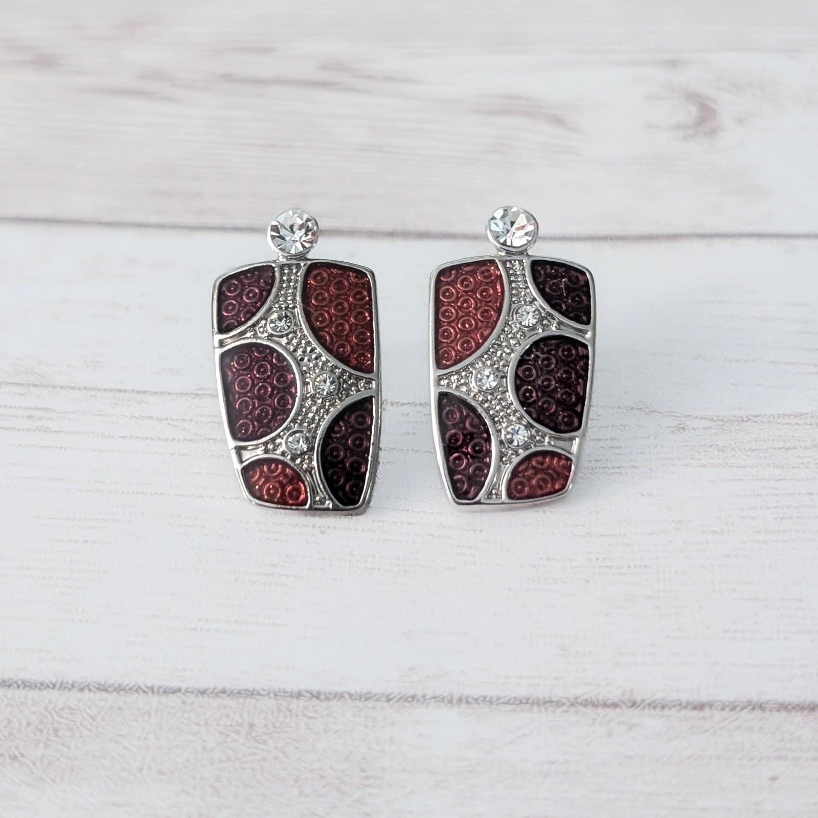 Vintage Stud Earrings Shades of Dark Red, Silver Tone, Clear Gems