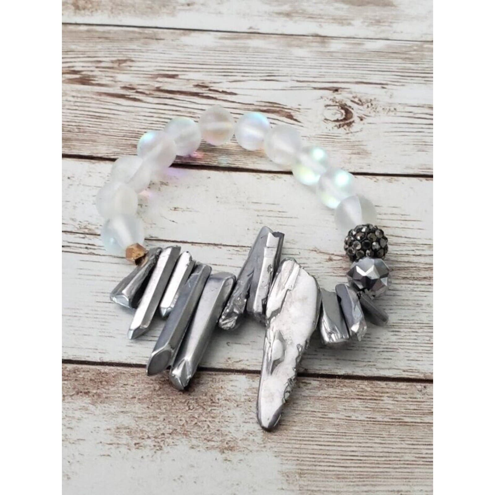 Vintage Bracelet / Bangle - Stretchy with Silver Rocks?