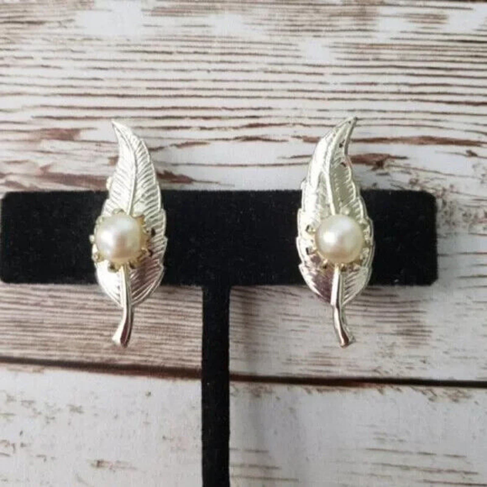 Vintage Clip On Earrings - Stylish Light Gold Tone Leaf with Faux Pearl