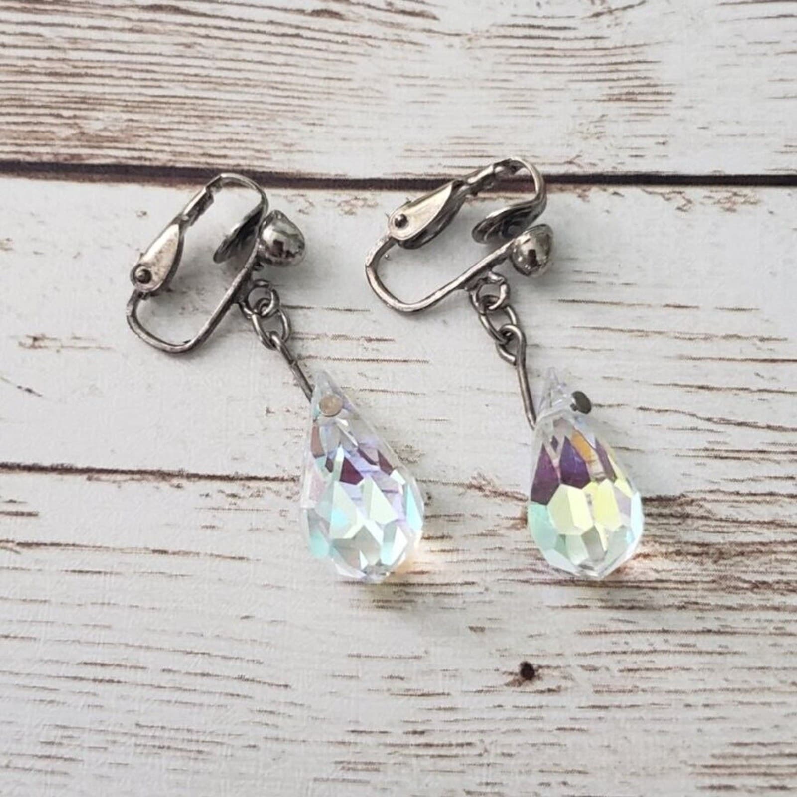 Vintage Clip On Earrings Teardrop Shape Iridescent Dangle