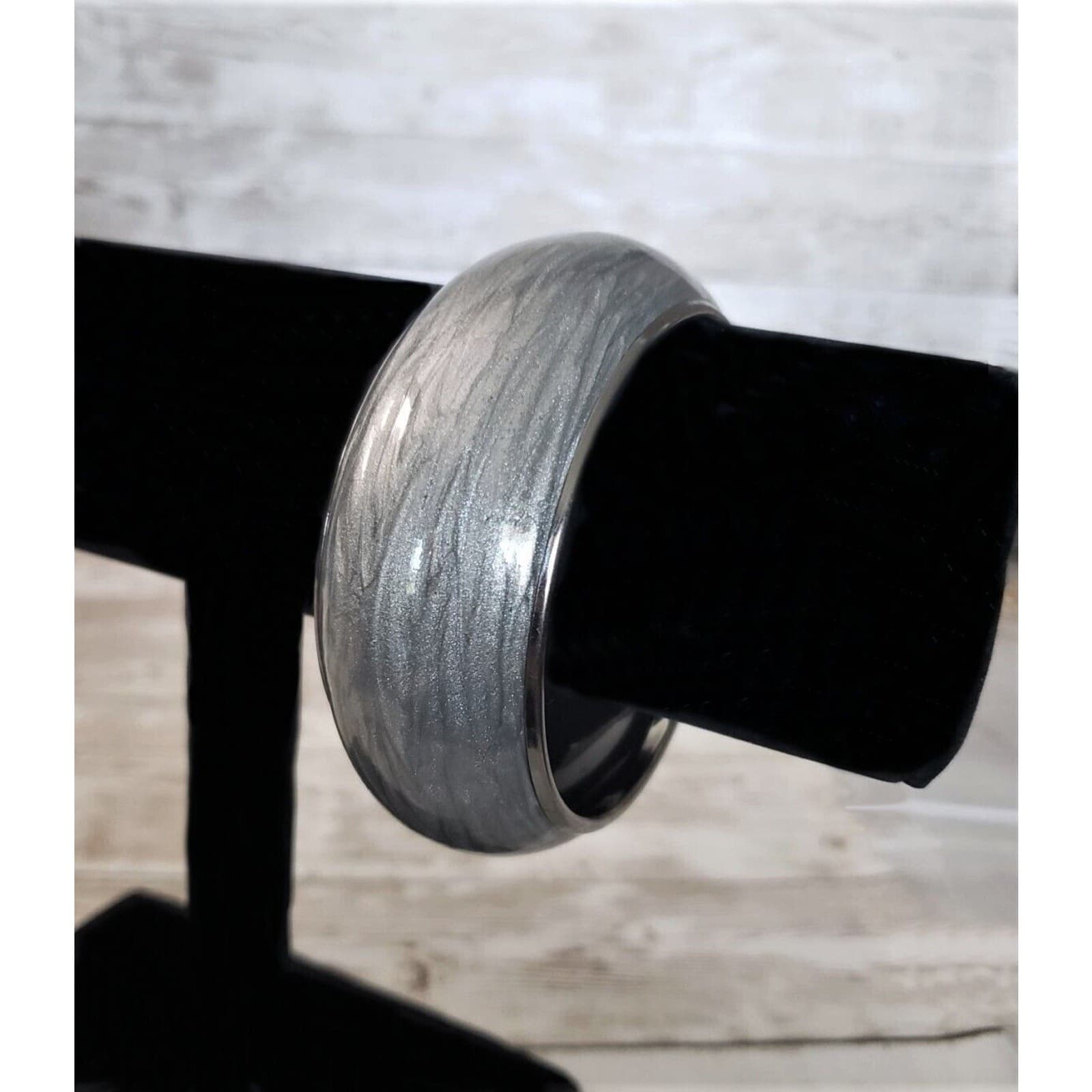Vintage Bracelet / Bangle Silvery Gray Chunky Statement Bracelet