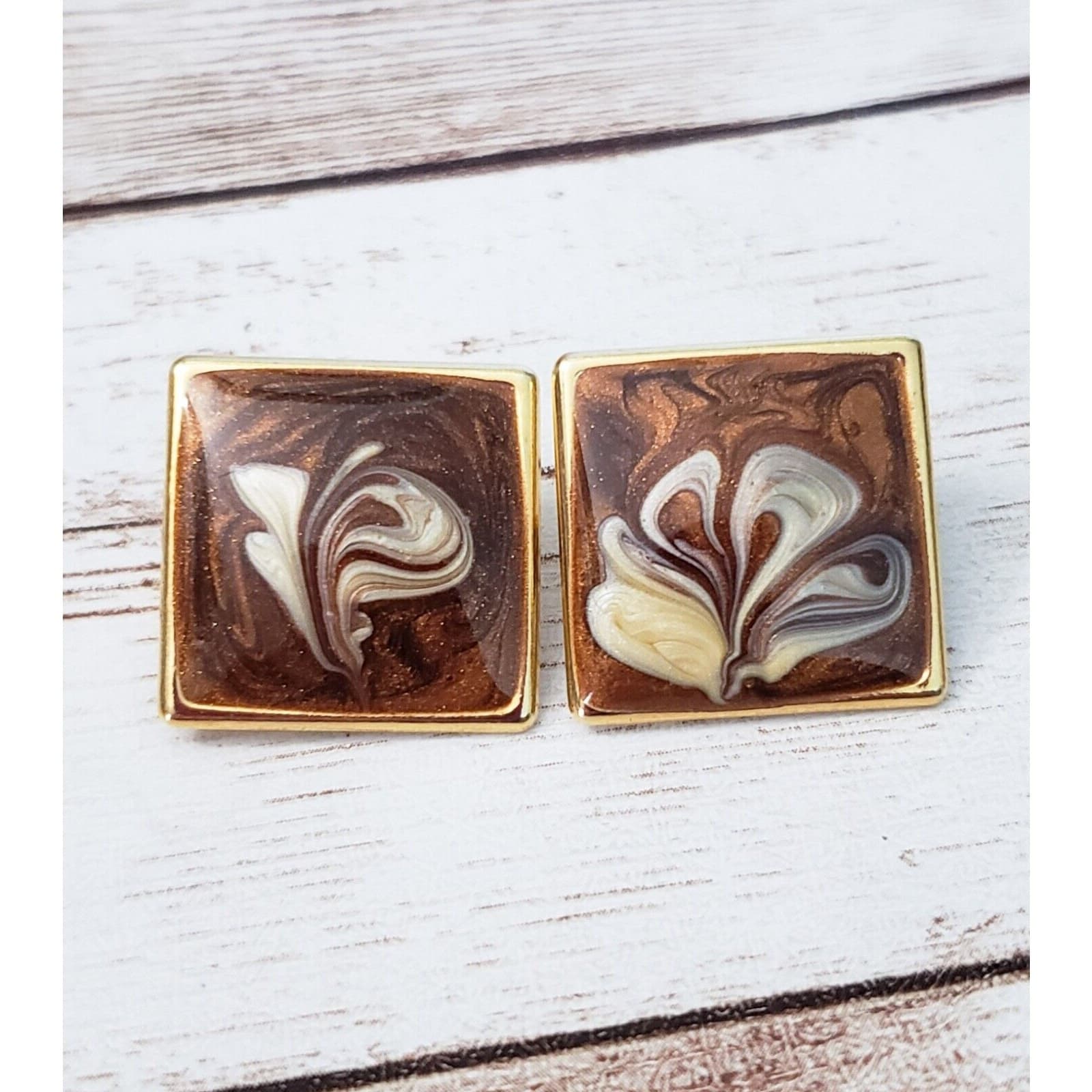 Vintage Clip On Earrings - Brown & Cream Square - Pretty - 0.75"