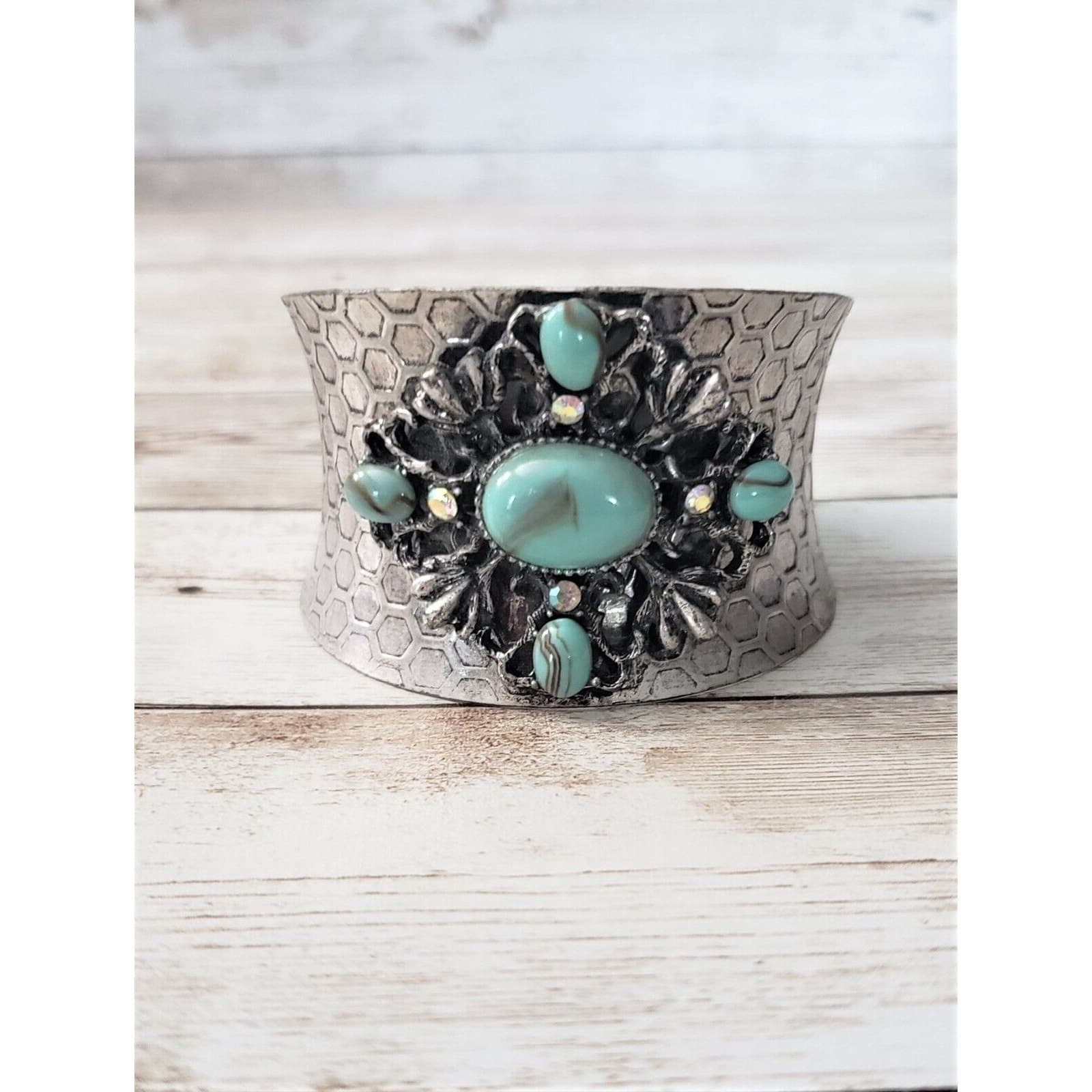 Vintage Bracelet / Cuff - Unusual and Ornate Silver Tone Cuff Bracelet