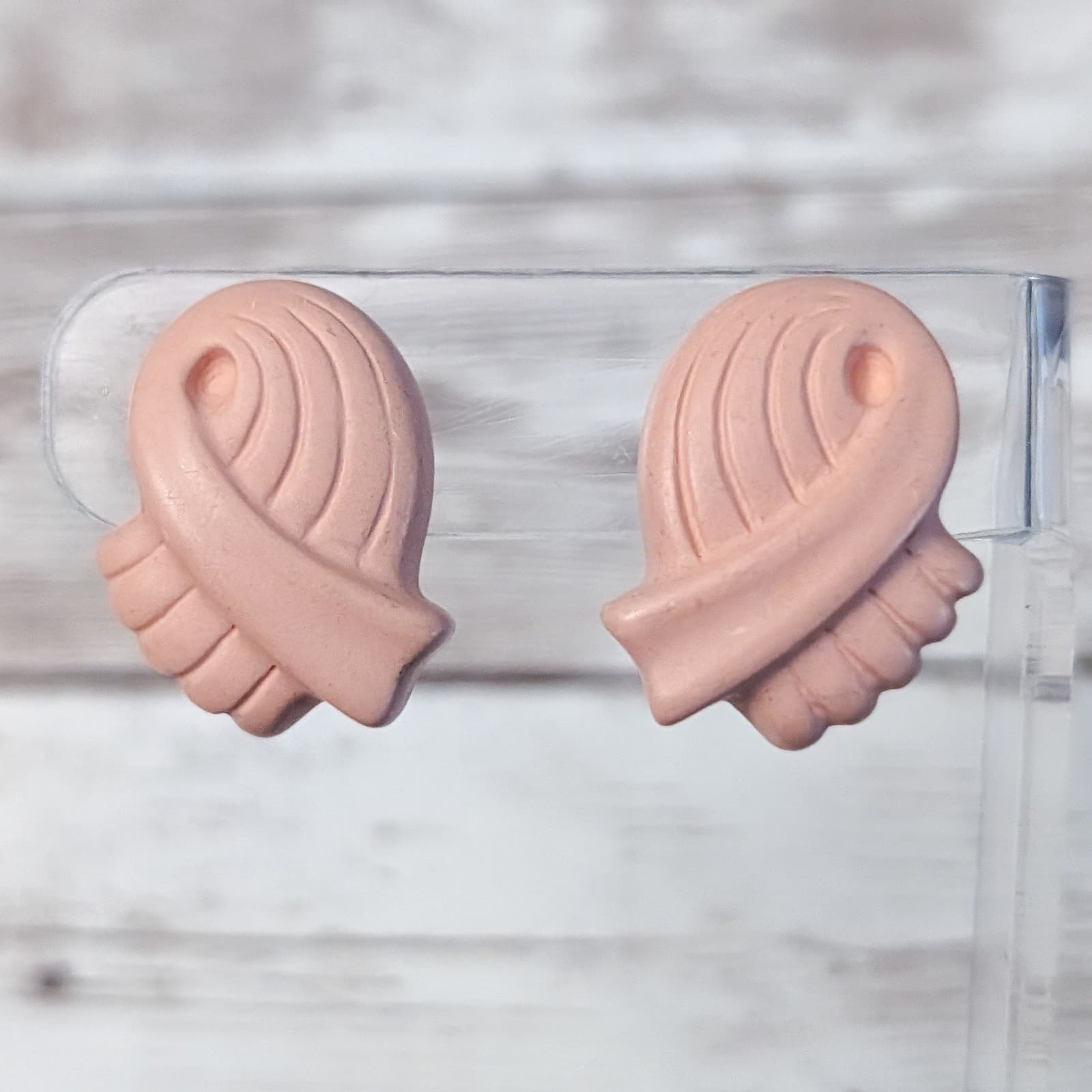 Vintage Clip On Earrings - Blush Tone Swish