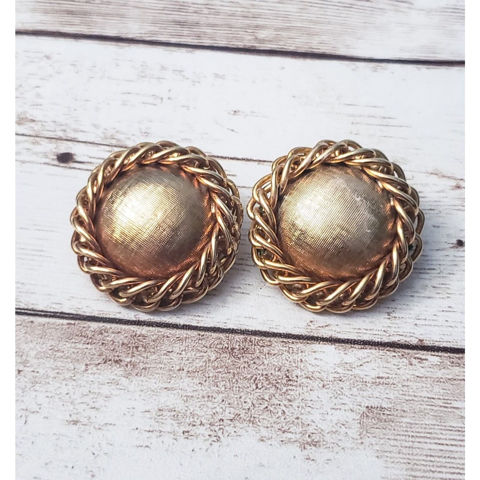 Vintage Clip On Earrings - Statement Circle Antique Gold Tone 1 & 1/8"