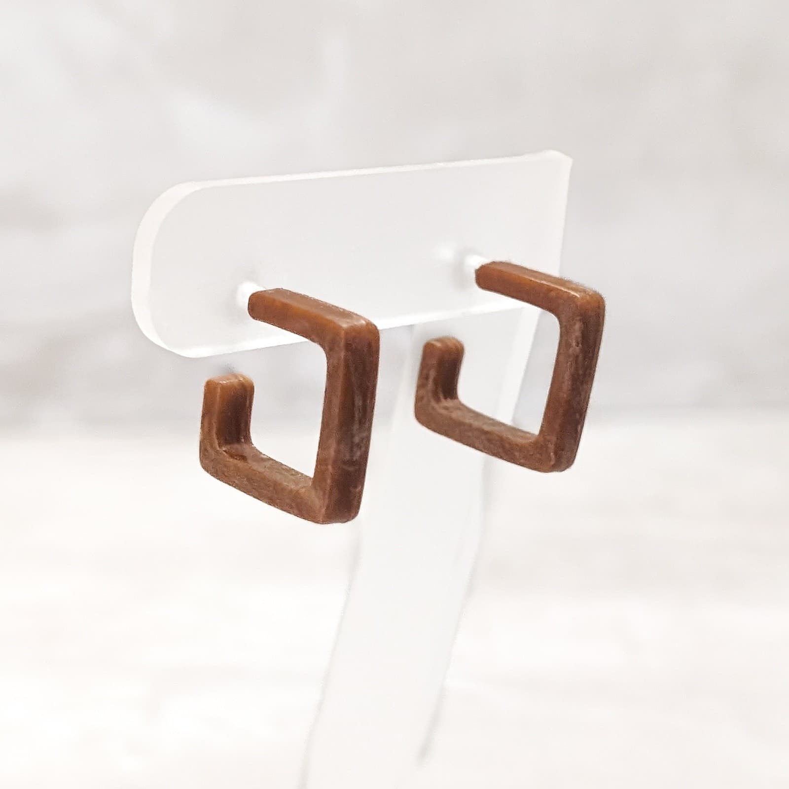 Vintage Stud Earrings Tan Retro Square Hoops 7/8"