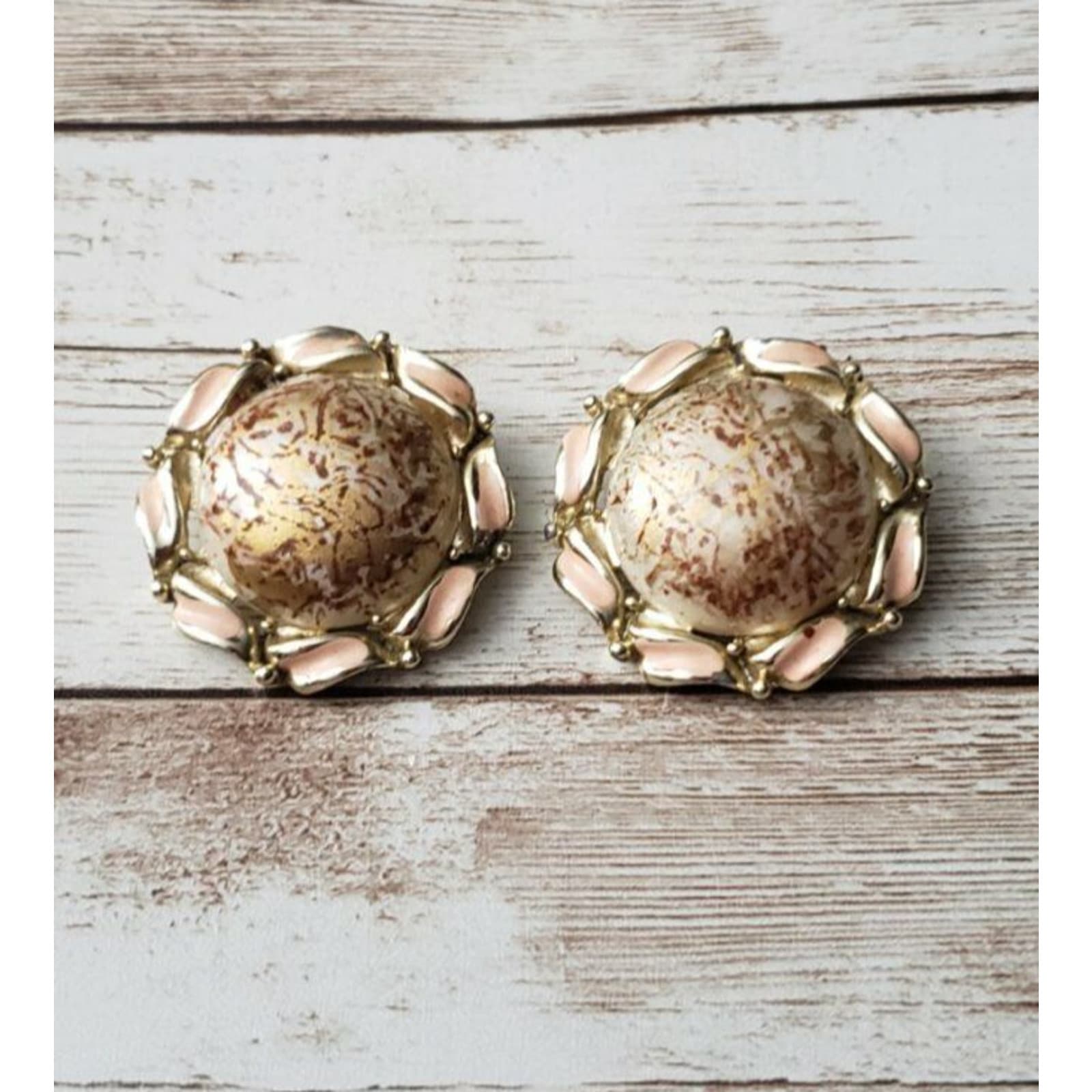 Vintage Clip On Earrings Gold Tone with Brown and Unusual Halo
