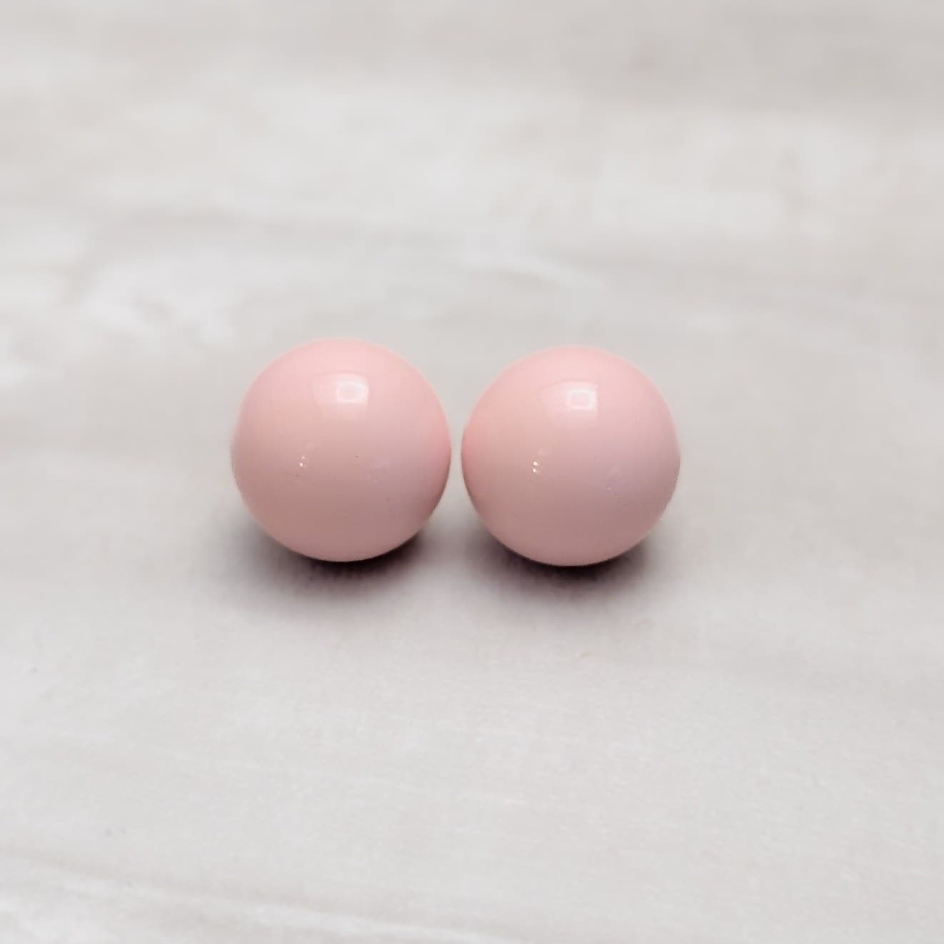 Vintage Clip On Earrings 0.75" 3D Baby Pink Retro Ball Statement Earrings