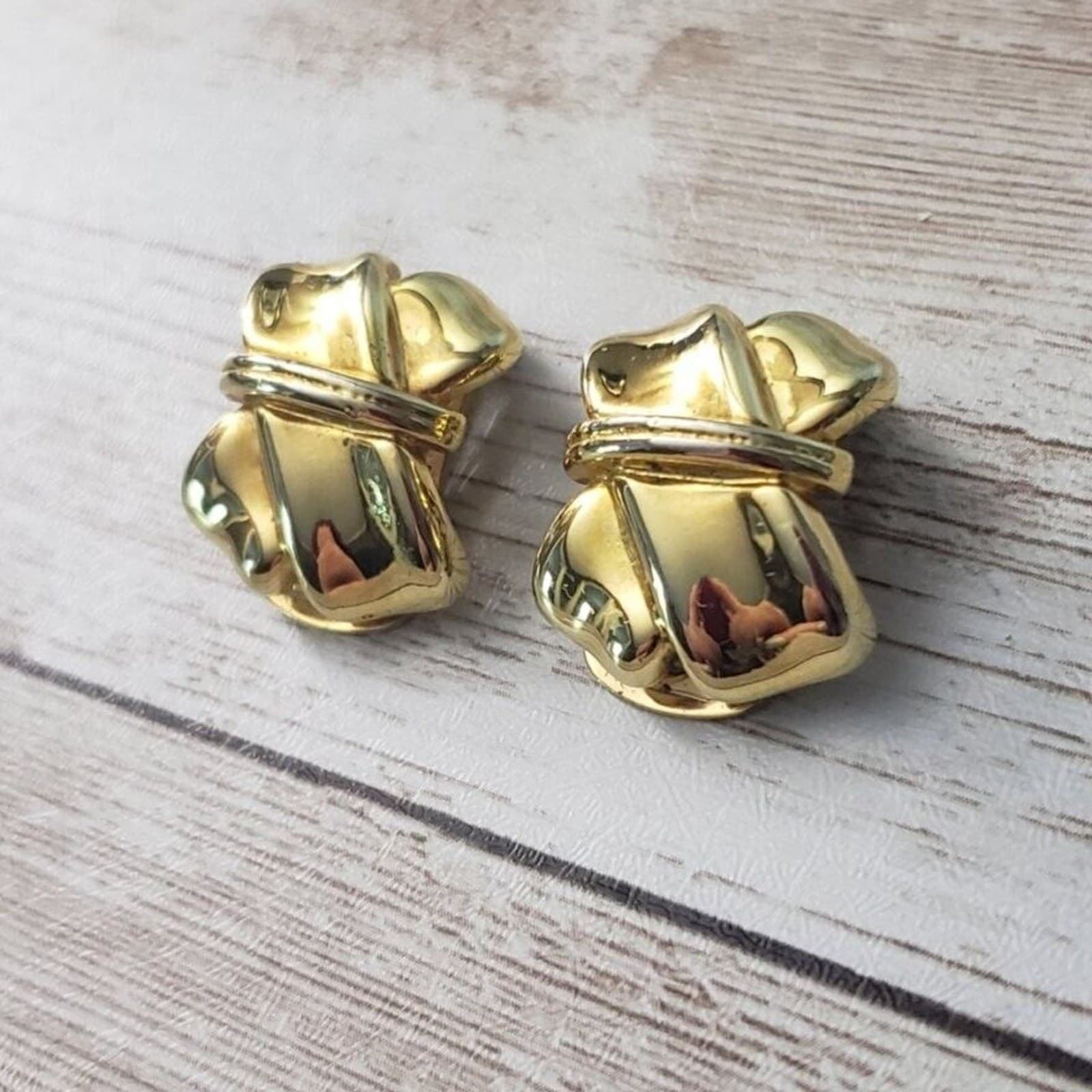 Vintage Clip On Earrings 0.75" Gold Tone Wrapped Crossover Design