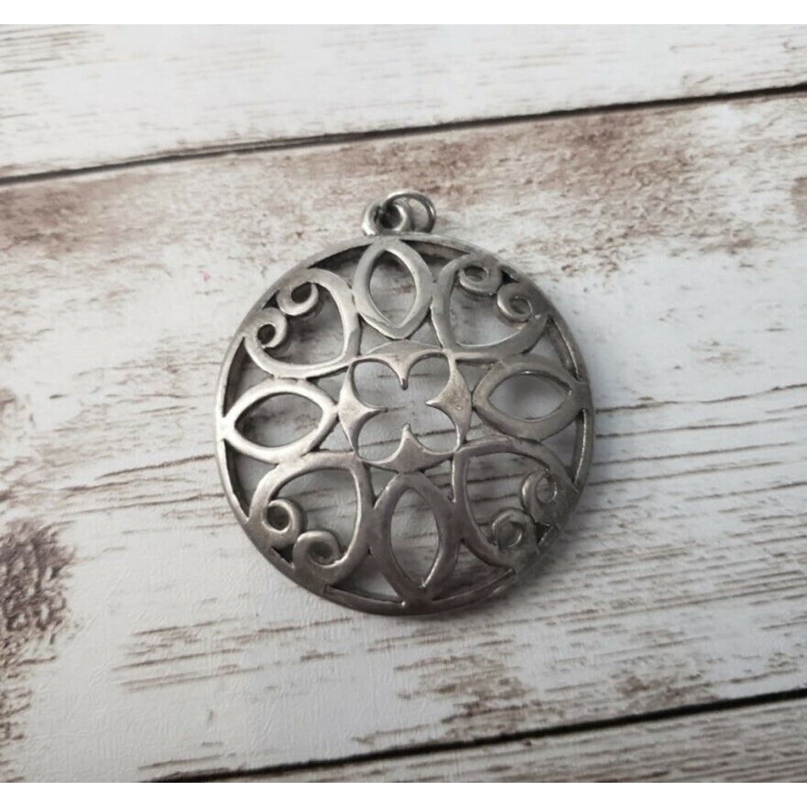 Vintage Pendant - Ornate Silver Tone Circle Cut Out Design - No Chain Included