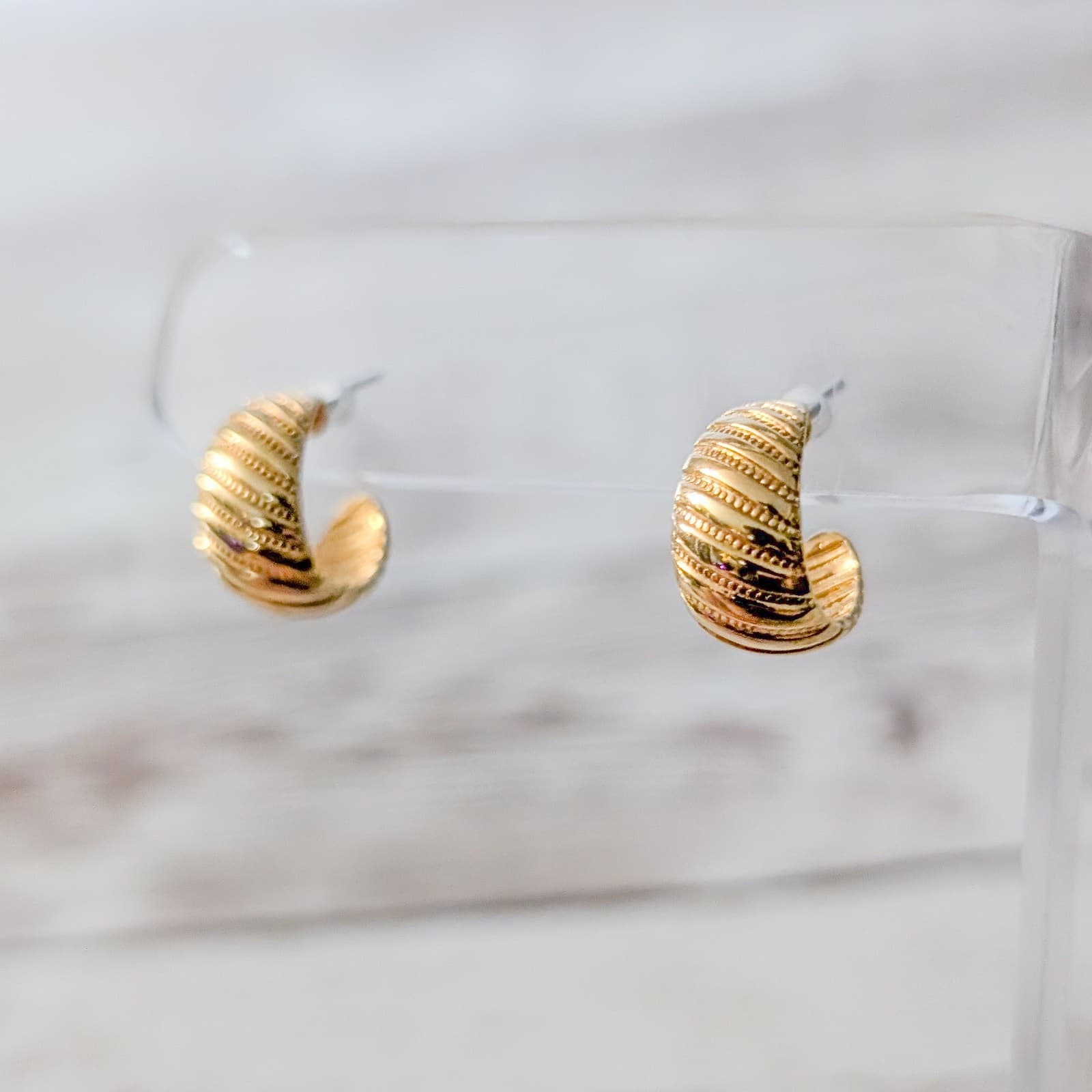 Vintage Earrings for Pierced Ears Dainty Gold Tone Curved