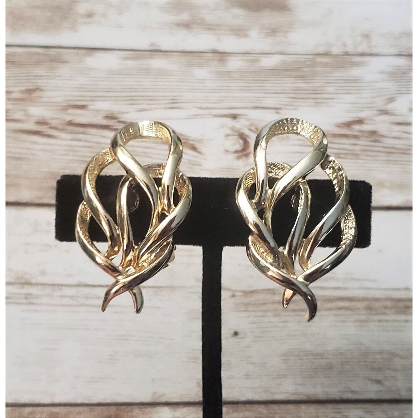 Vintage Sarah Coventry Clip On Earrings - Large Gold Tone Statement 1 & 5/8"