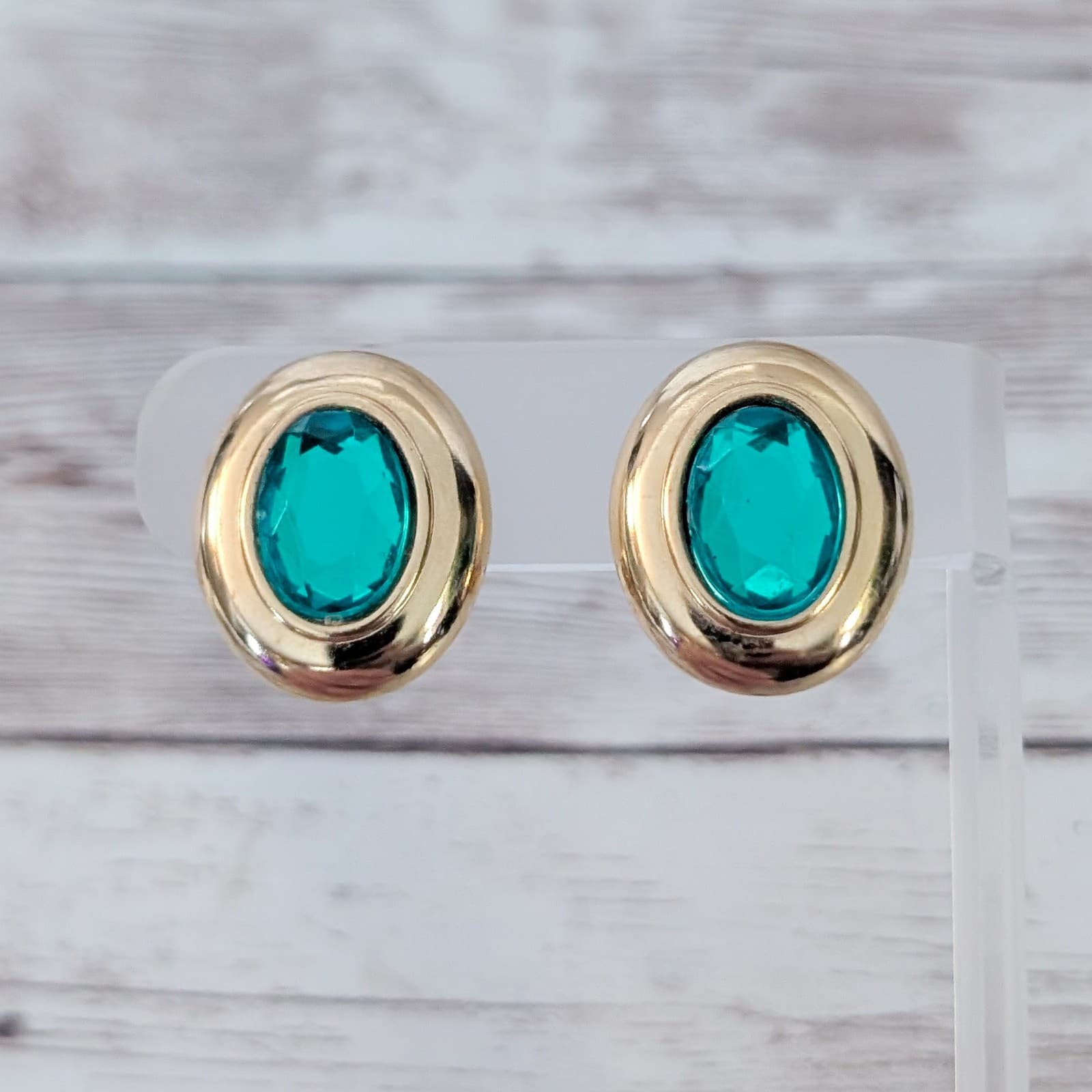 Vintage Clip On Earrings Green & Gold Tone Oval 1"