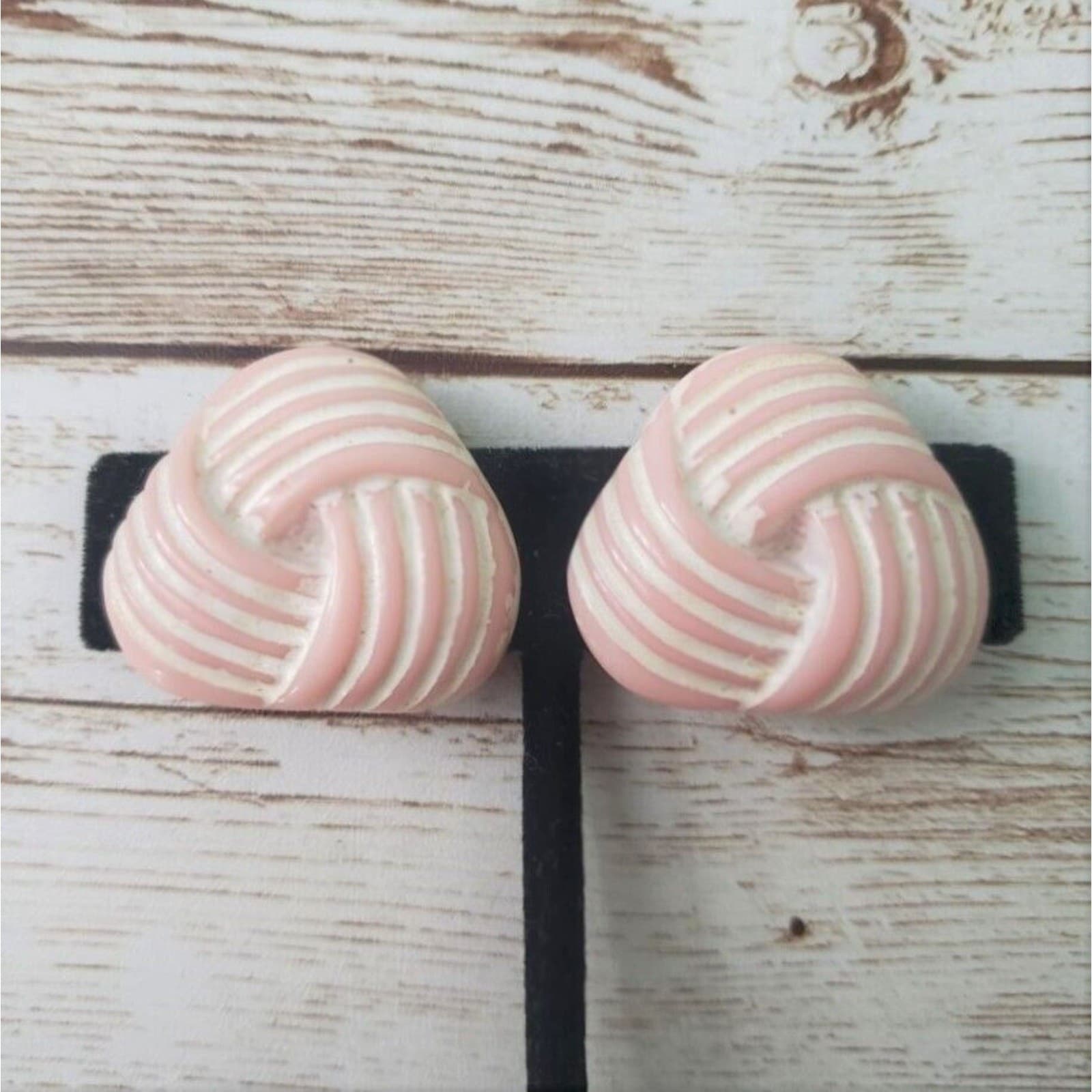 Vintage Clip On Earrings - Light Pink & White Triangular
