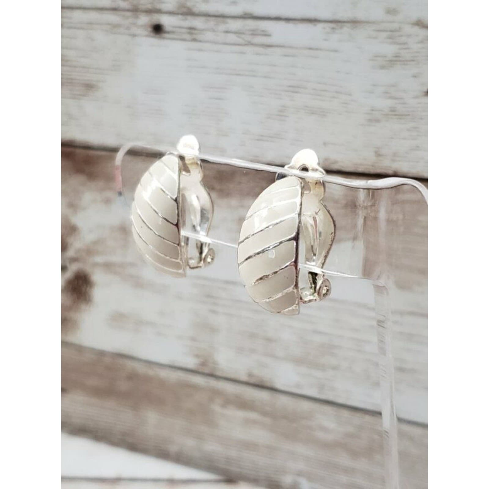 Vintage Clip On Earrings Cream With Silver Tone Stripes