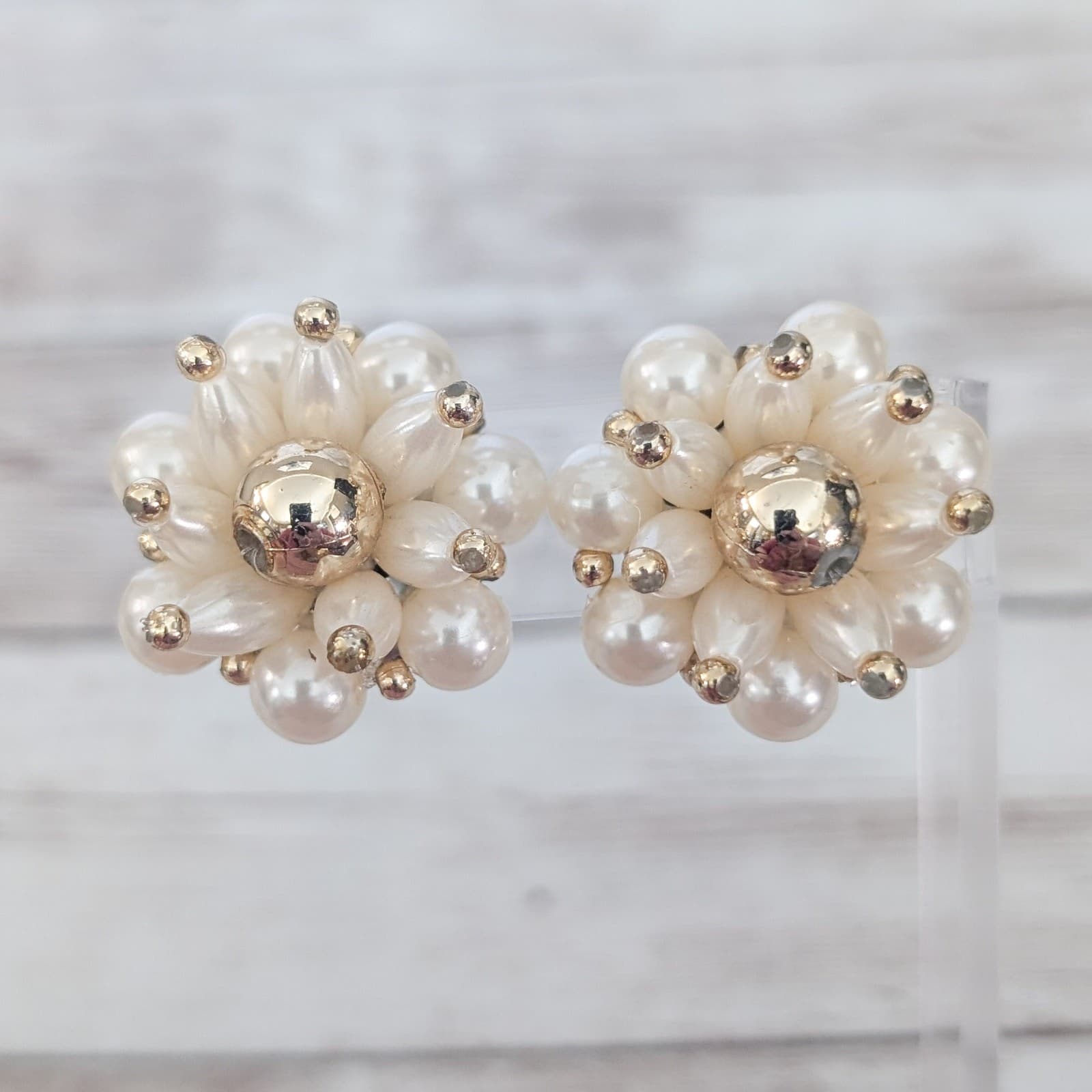 Vintage Clip On Earrings Large 3D Cream & Gold Tone