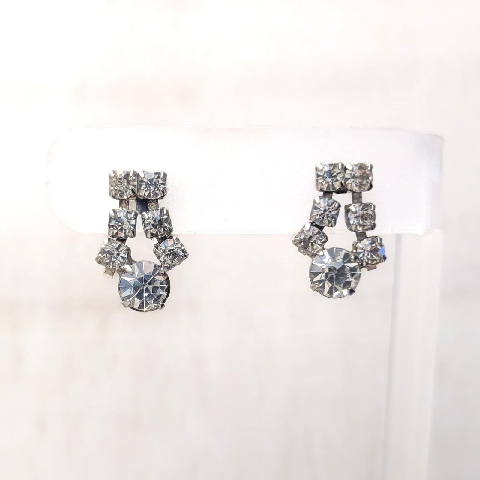 Vintage Screw On Earrings Stylish and Elegant Clear Gem Statement Drop Dangle