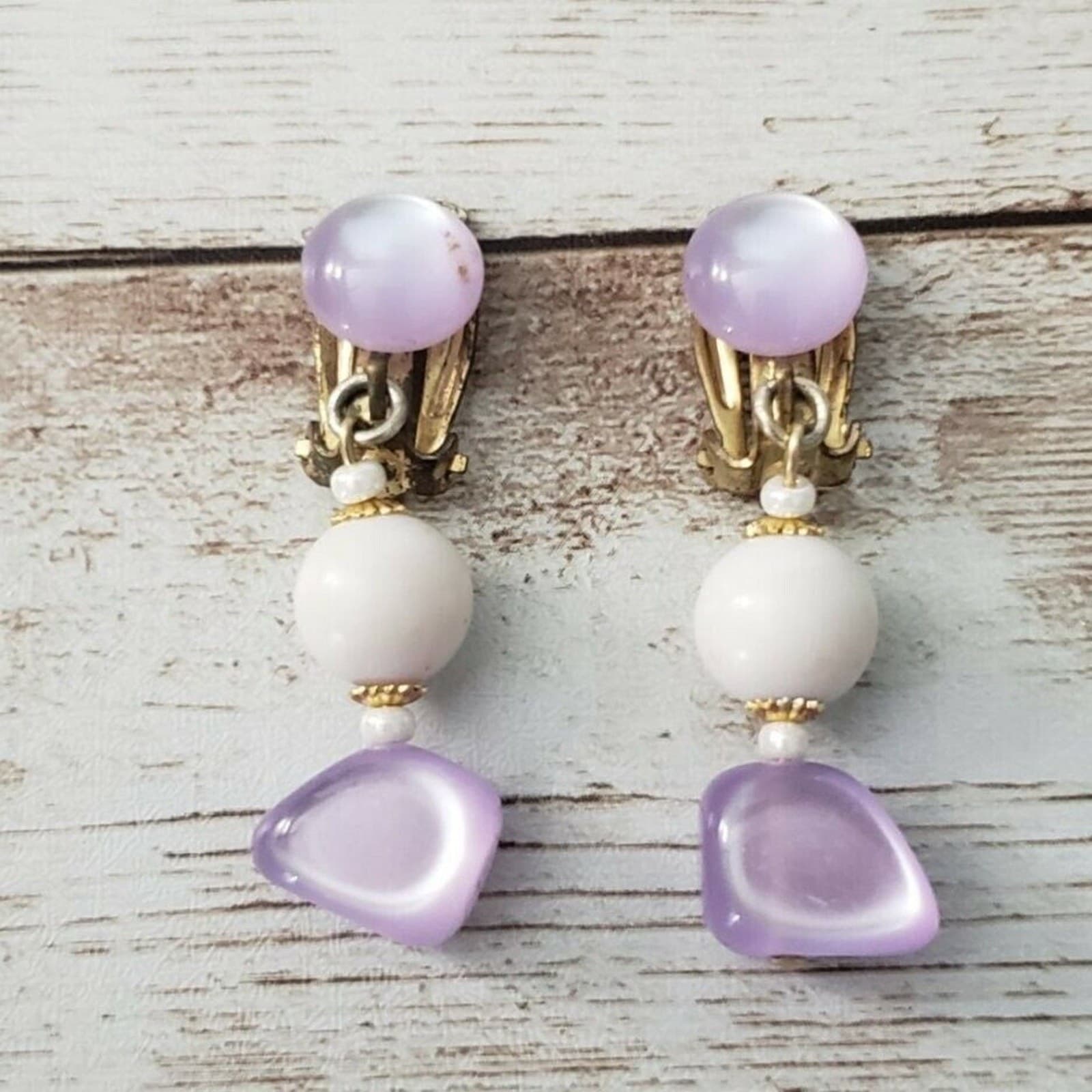 Vintage Clip On Earrings - Lilac and White Long Dangle