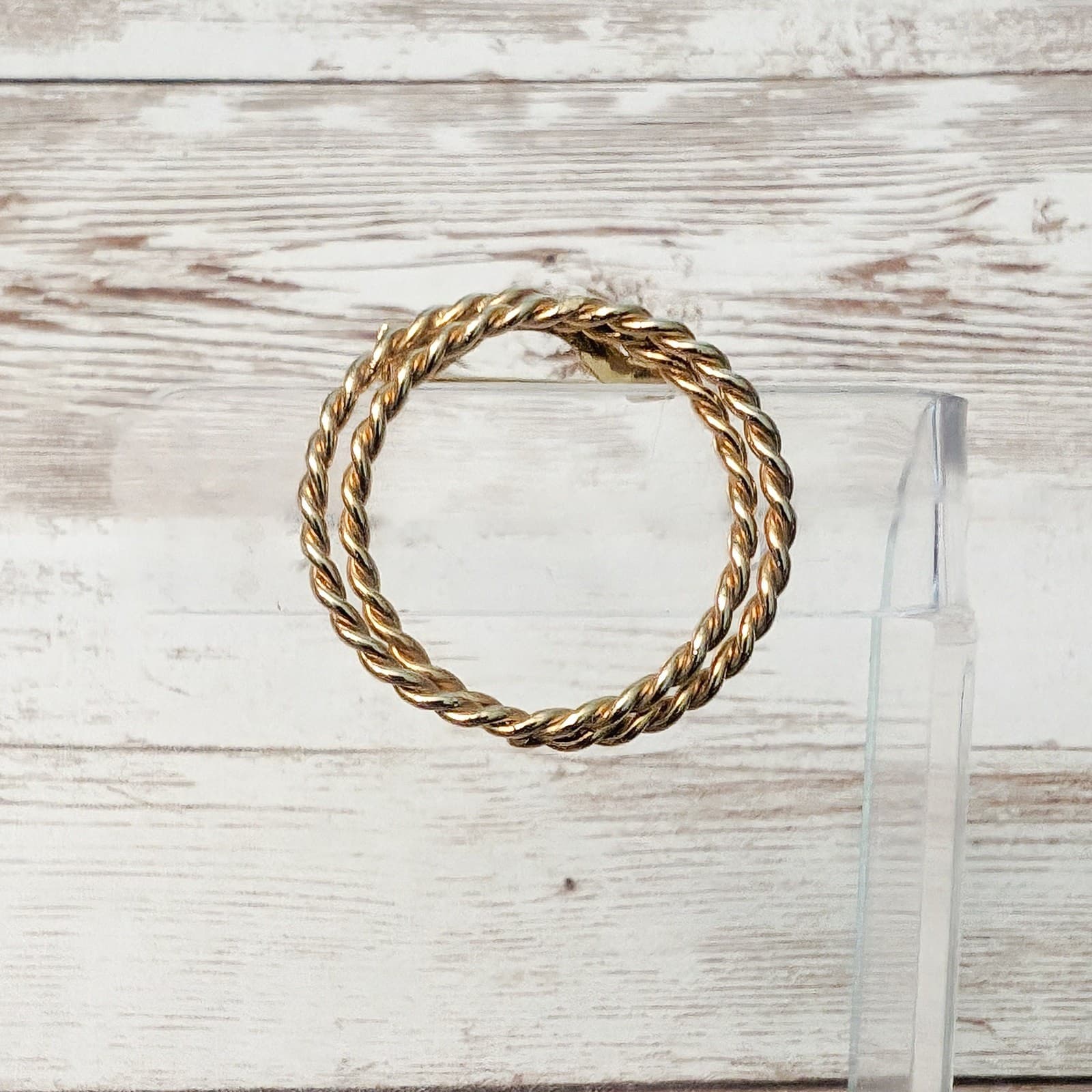 Vintage Brooch / Pin - Two Twisted Circles 1.25"