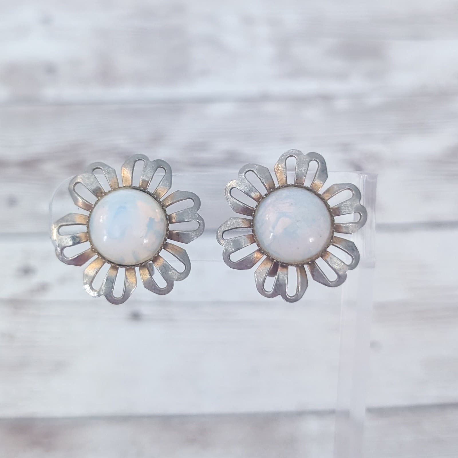 Vintage Screw Back Earrings Large Unusual Flower Like Design