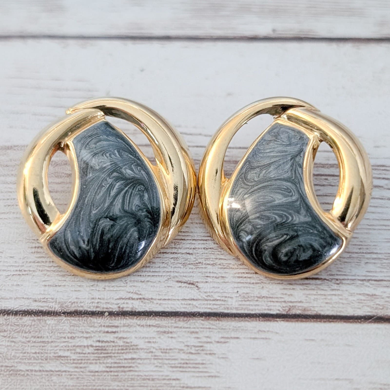 Vintage Stud Earrings - Statement with Dark Marbled Design