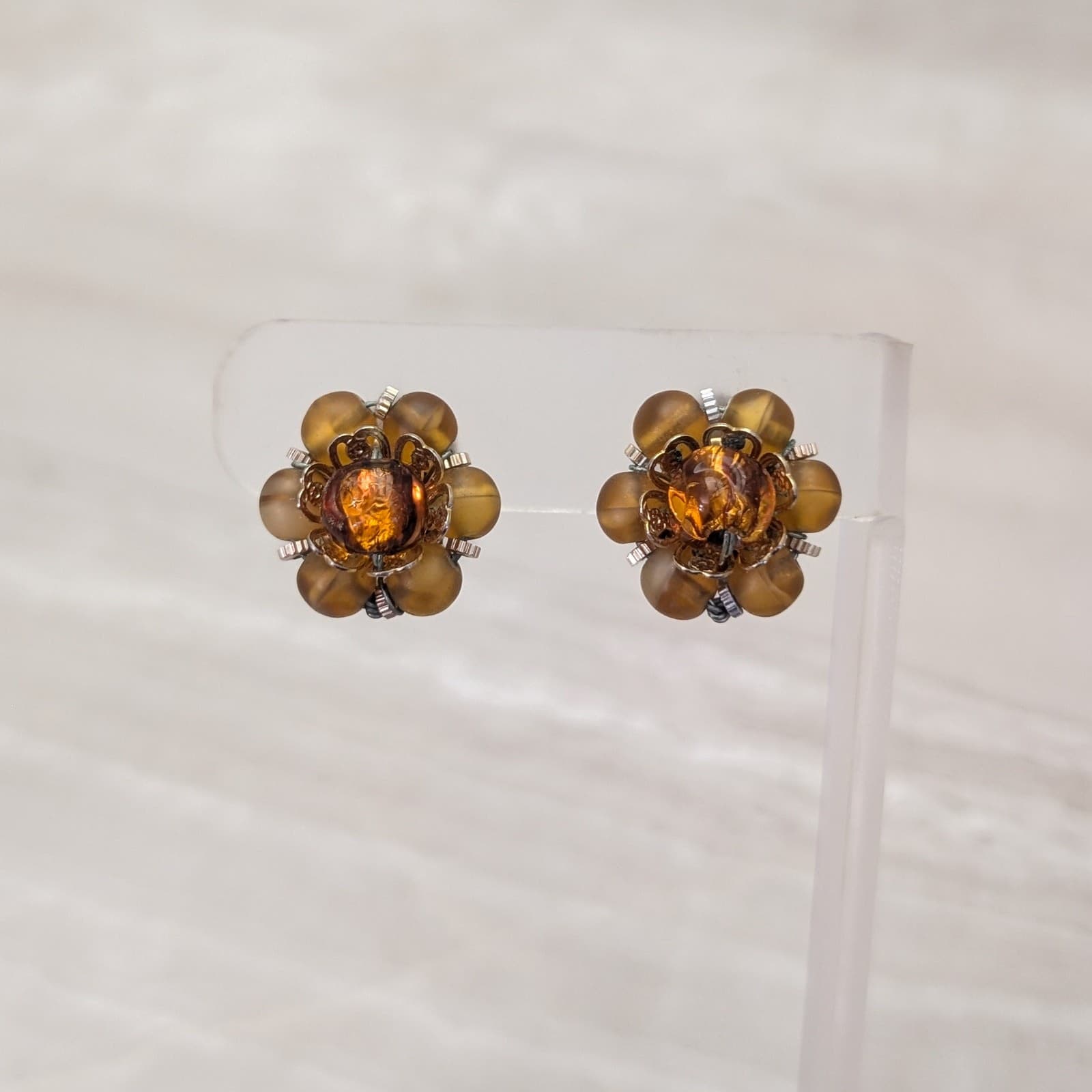 Vintage Clip On Earrings Unusual Stunning 0.75" 3D Brown Cluster Stylish