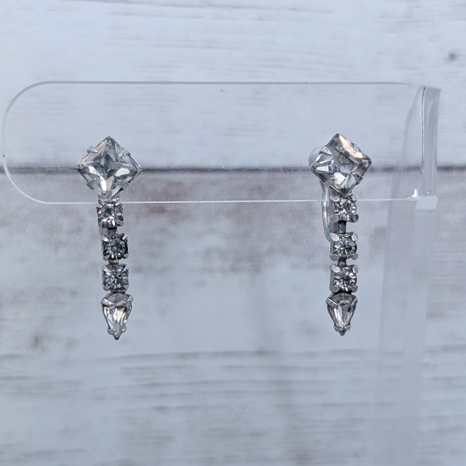 Vintage Screw Back Earrings Elegant Clear Gem Dangle