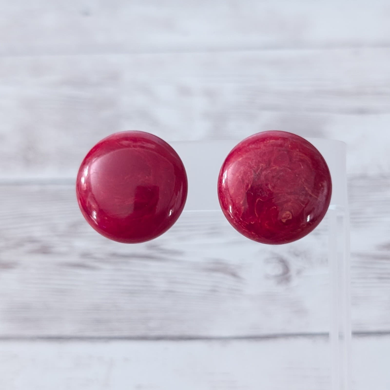 Vintage Screw On Earrings 1" Red Marbled Like Pattern