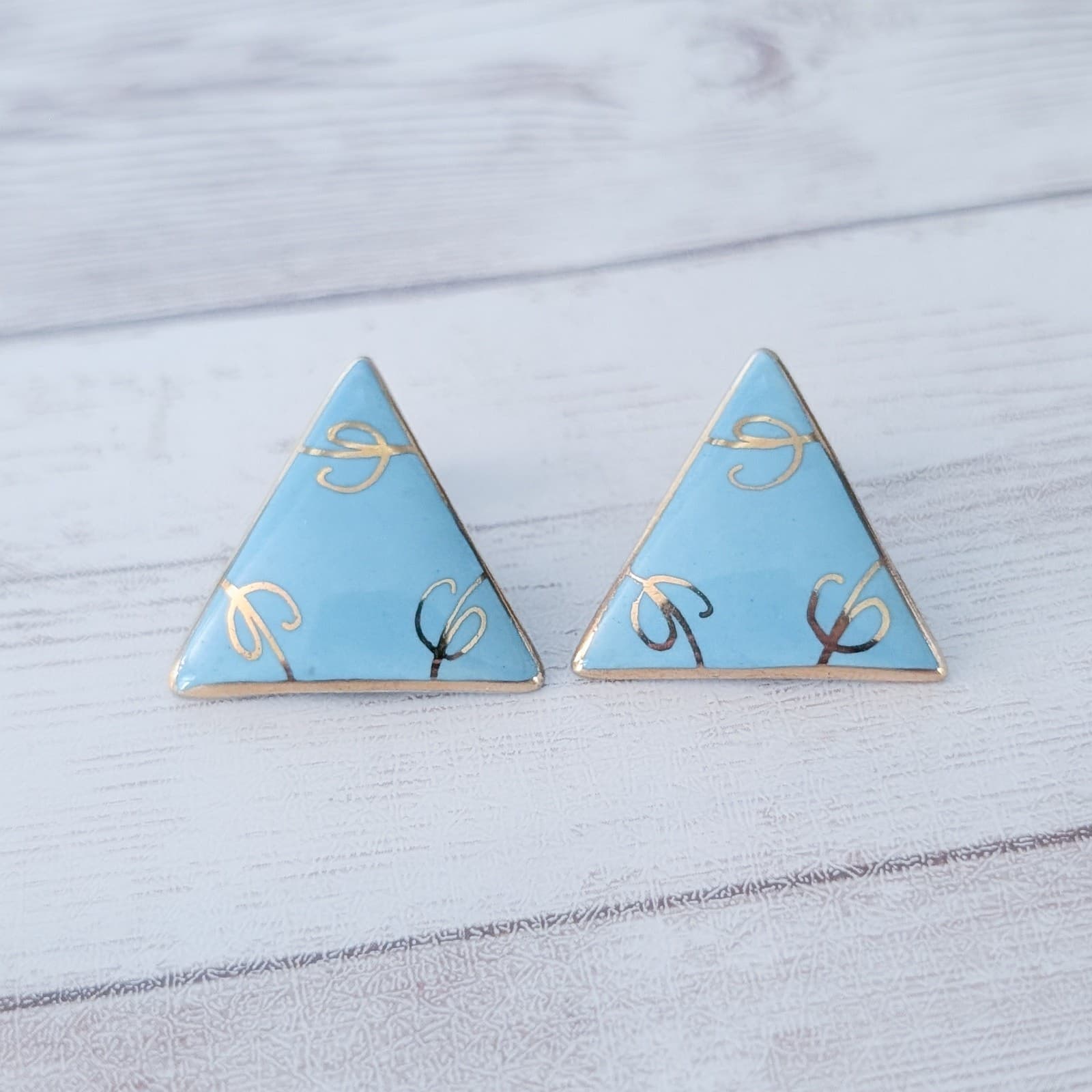 Vintage Clip On Earrings Turquoise Tone & Gold Tone Triangle