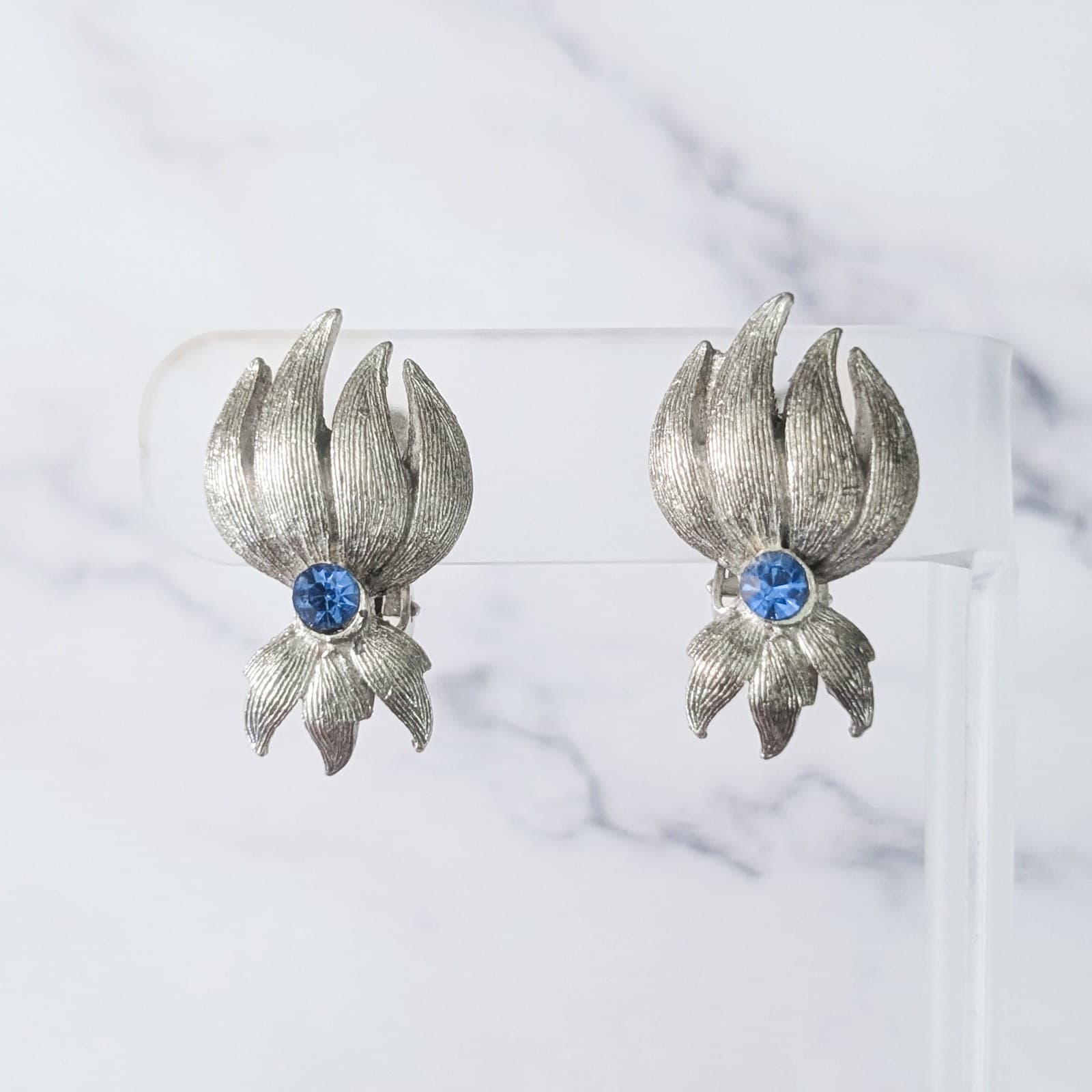 Vintage Clip On Earrings Unusual Silver Tone & Blue Large 1.25"