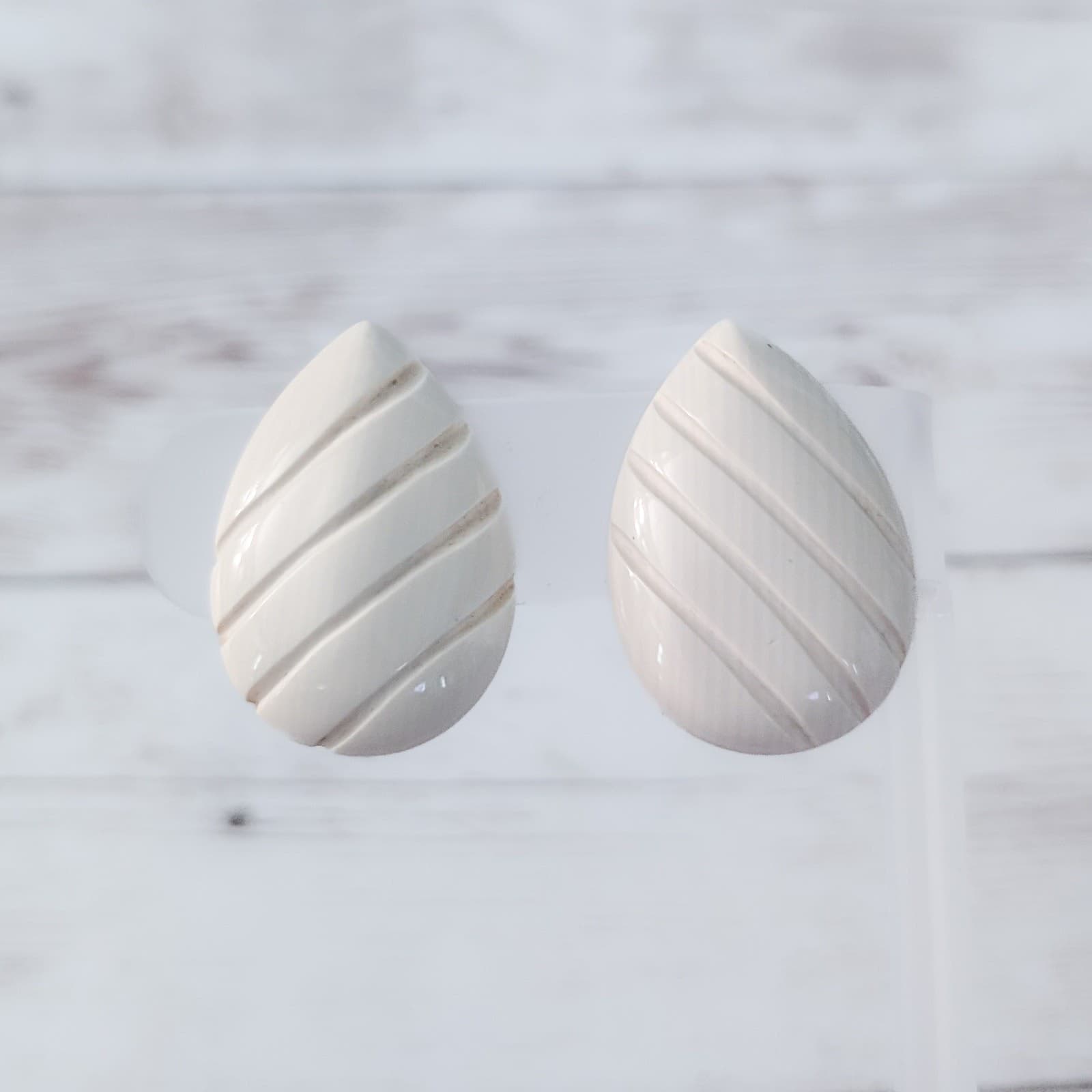 Vintage Clip On Earrings Cream Large Teardrop Shape with Line Design