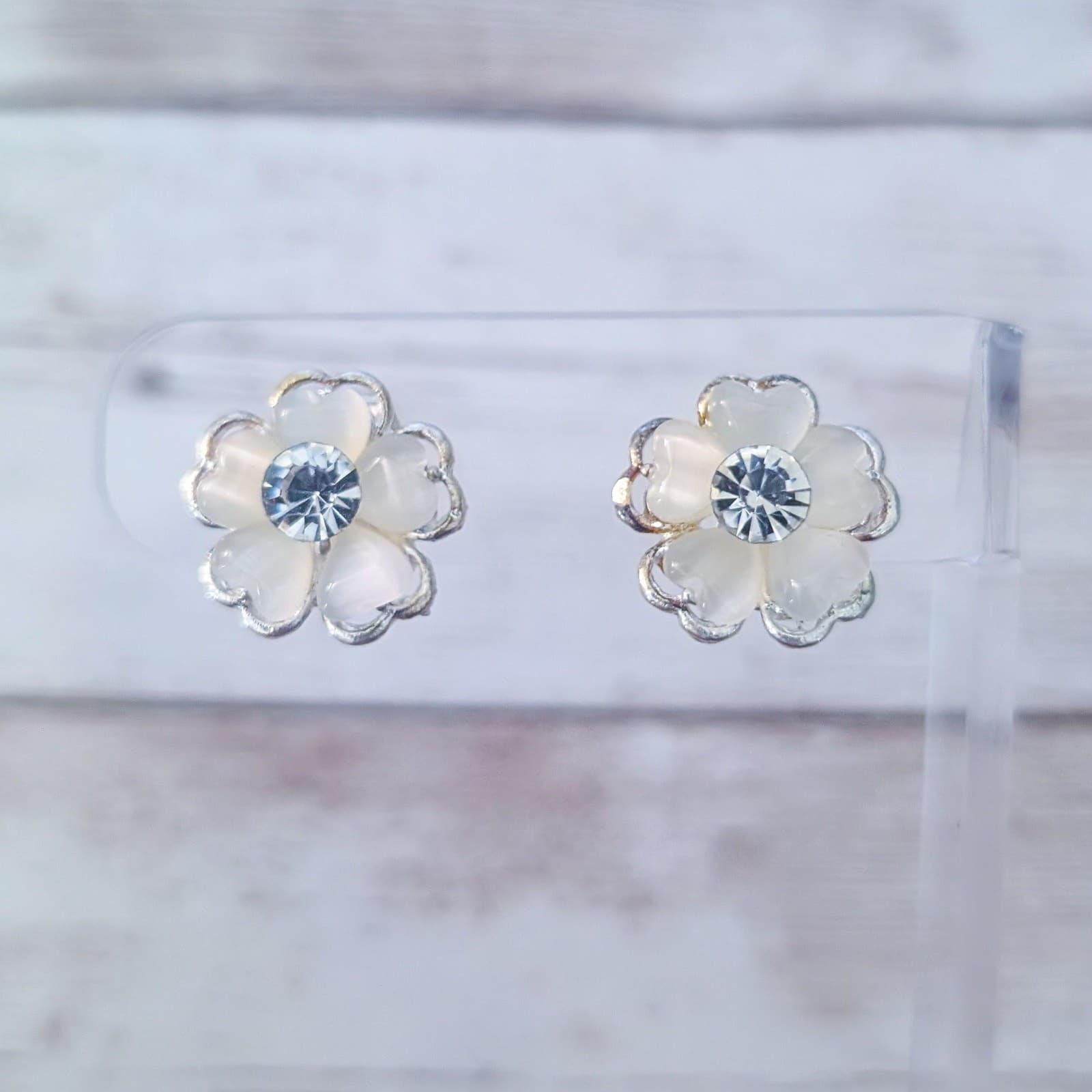 Vintage Clip On Earrings Pretty & Unusual Flower 5/8