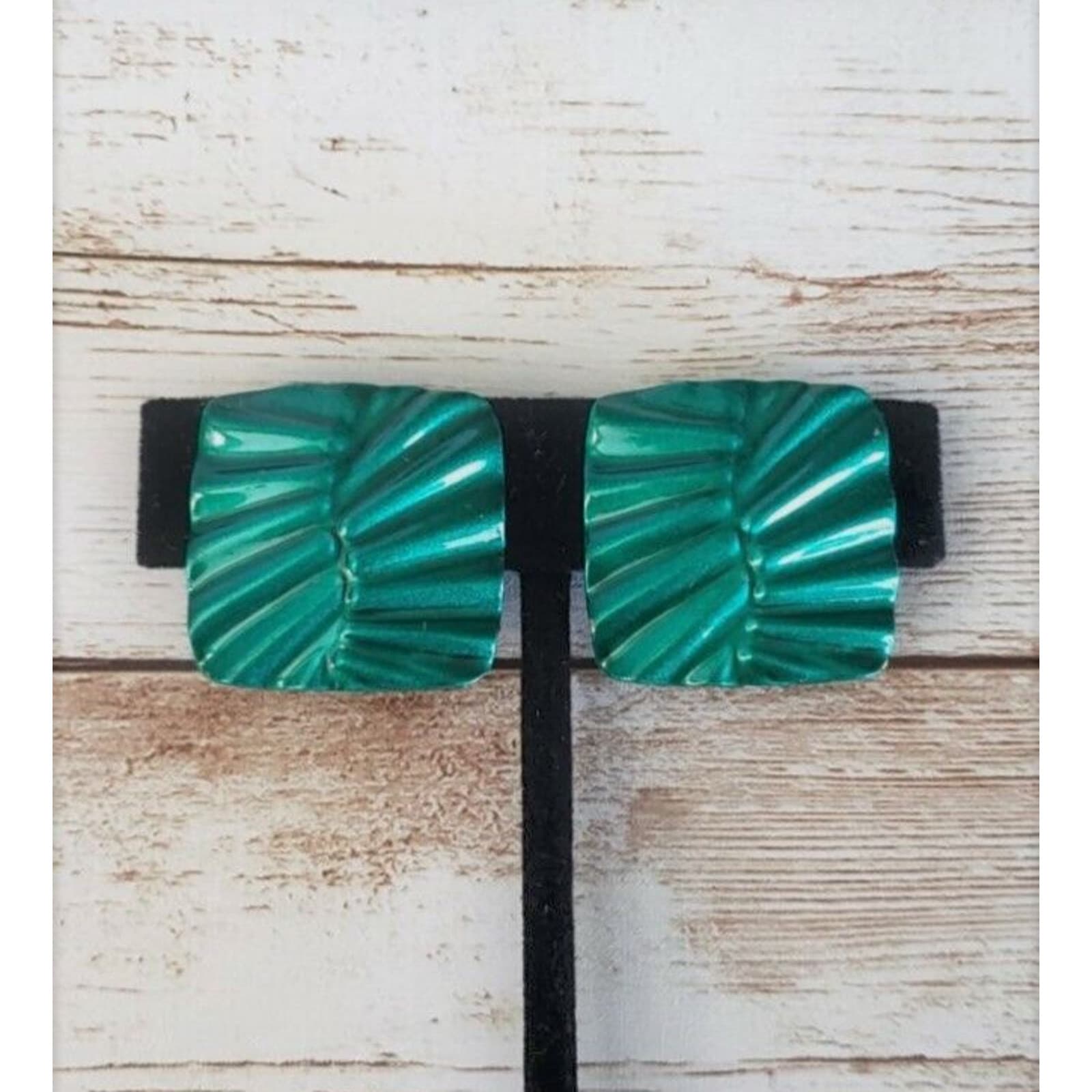 Vintage Clip On Earrings - Metallic Green Ridged Square Statement Earrings